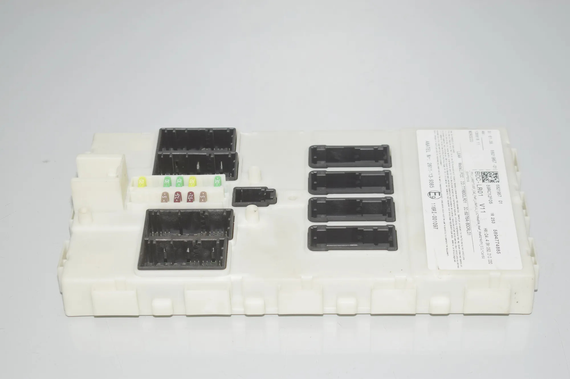 Other Control Units – OEM 6821967 · BMW i3 (I01) Hybrid 2016 – 3