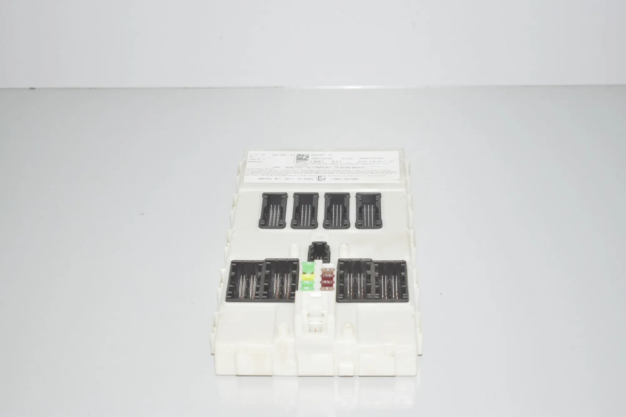 Other Control Units – OEM 6821967 · BMW i3 (I01) Hybrid 2016