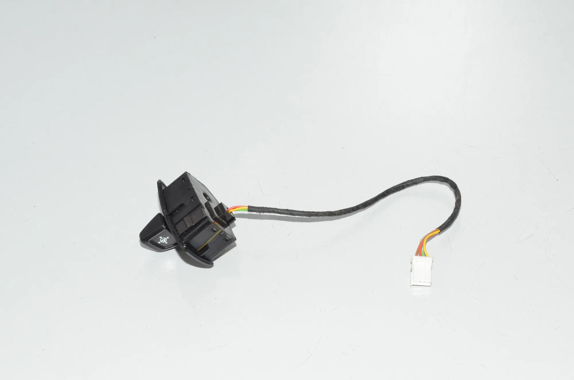 Steering Wheel Position Control Knob – OEM 9188877 · BMW 5 Touring (F11) M 550 d xDrive 2012 – 3