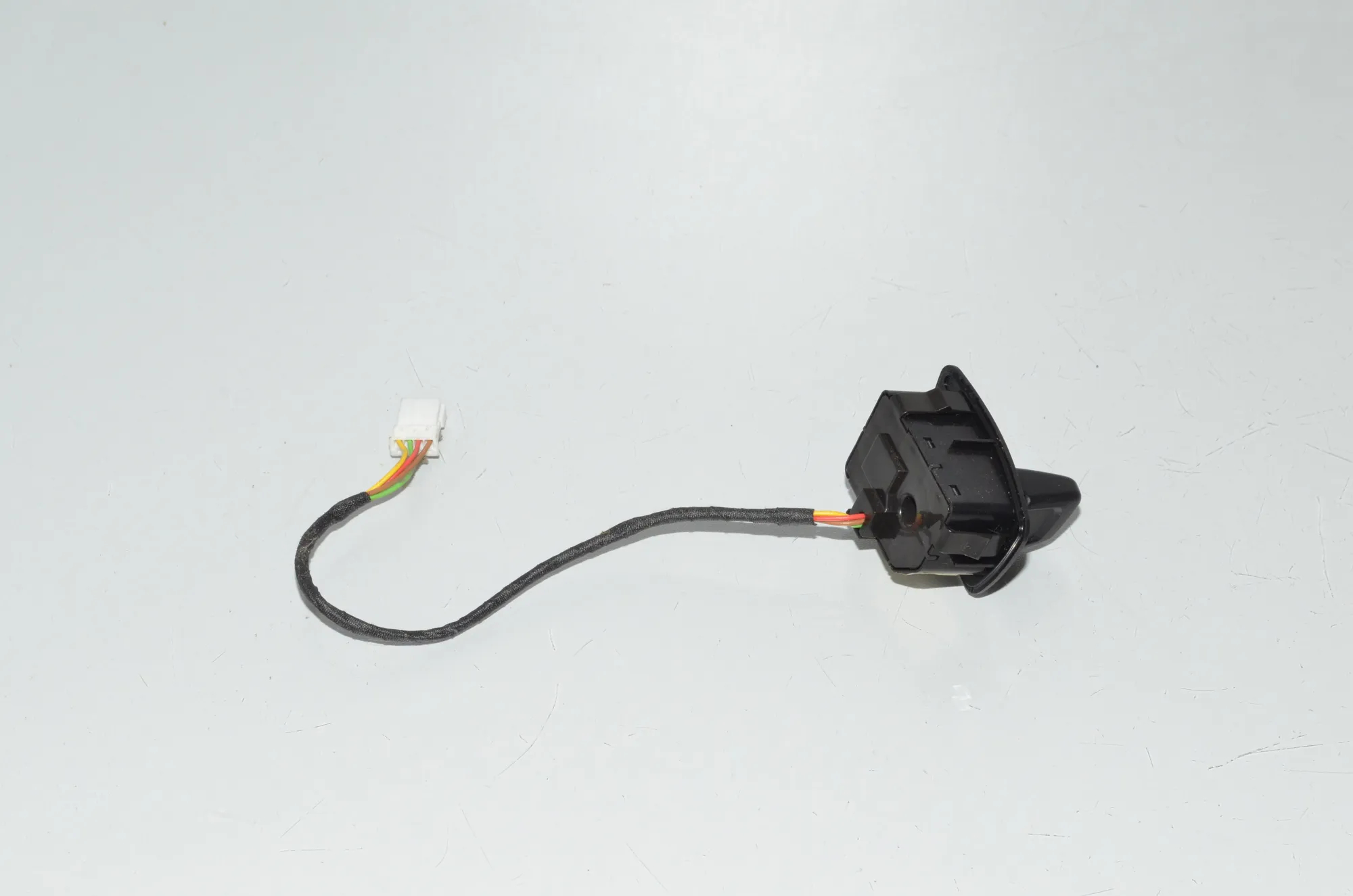 Steering Wheel Position Control Knob – OEM 9188877 · BMW 5 Touring (F11) M 550 d xDrive 2012 – 4