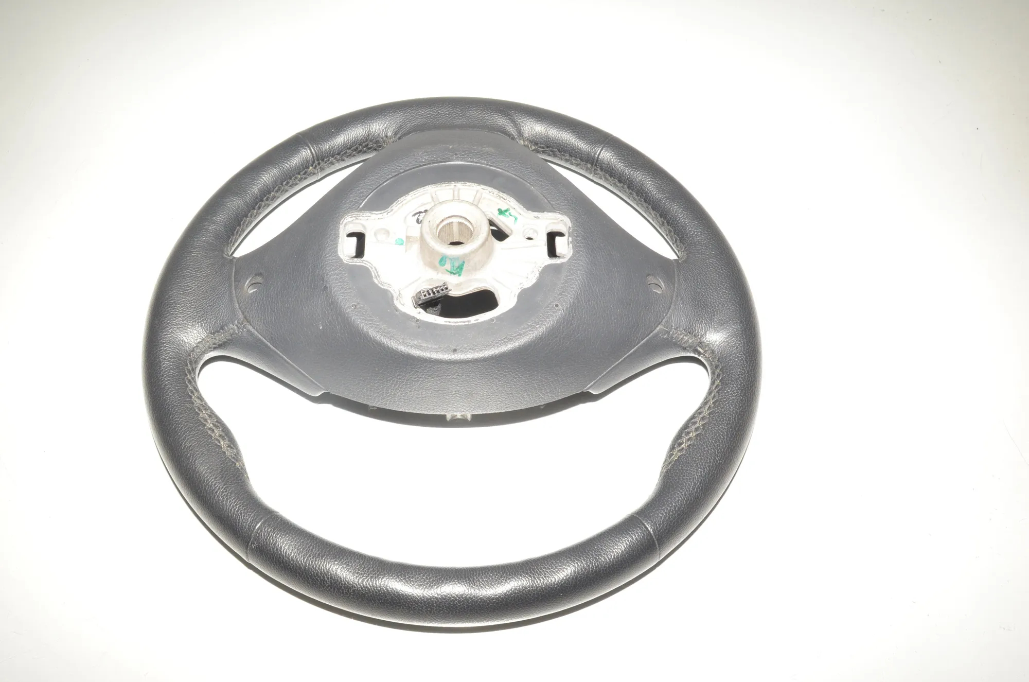 Steering Wheel – OEM 6878250 · BMW 3 (F30, F80) 320 i Efficient Dynamics 2014 – 6