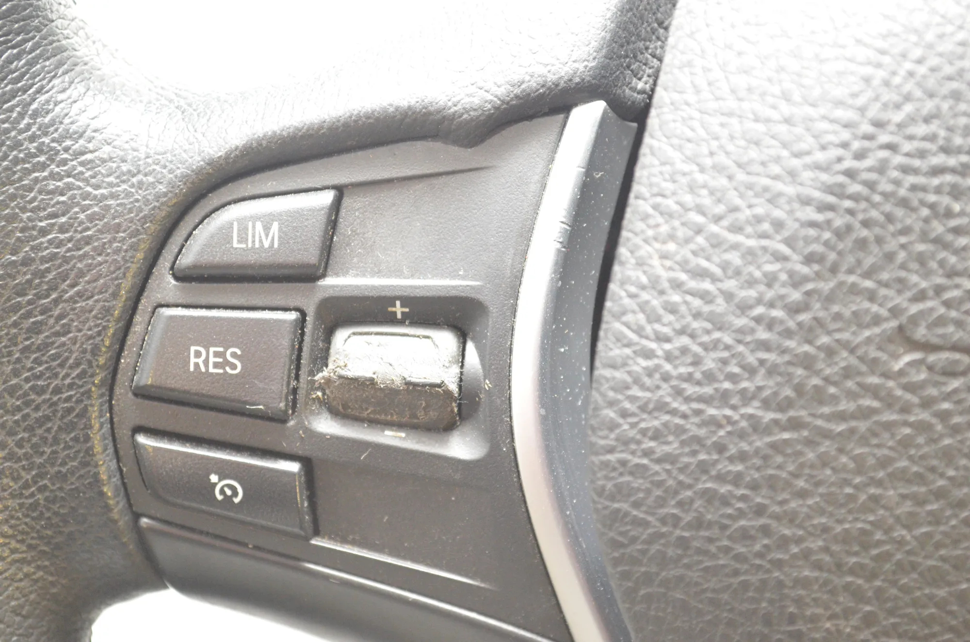 Steering Wheel – OEM 6878250 · BMW 3 (F30, F80) 320 i Efficient Dynamics 2014 – 3