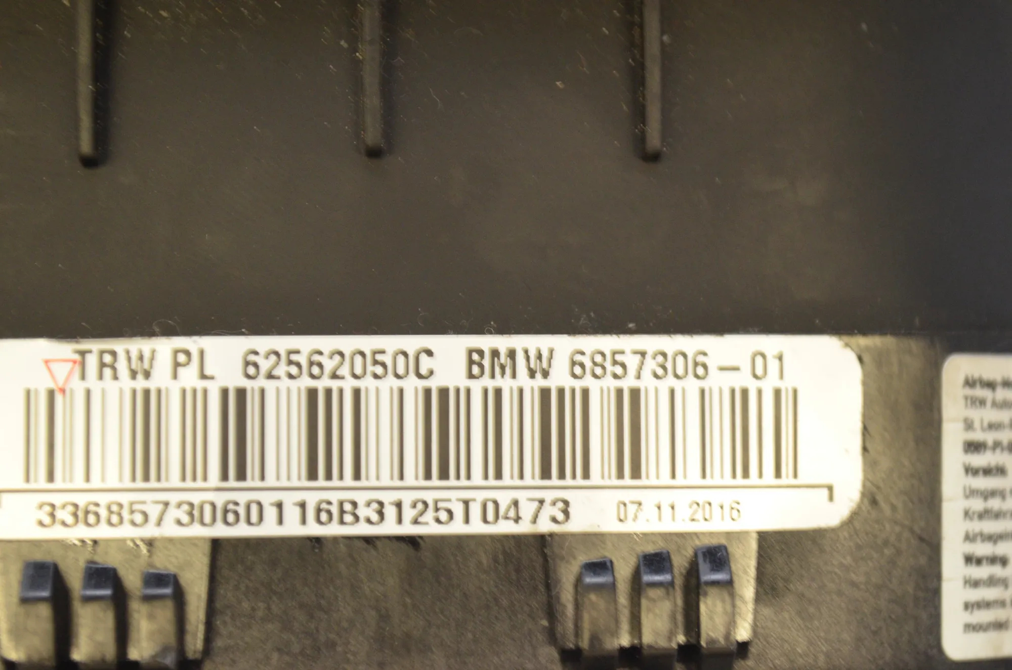 Steering Wheel – OEM 6878250 · BMW 3 (F30, F80) 320 i Efficient Dynamics 2014 – 9