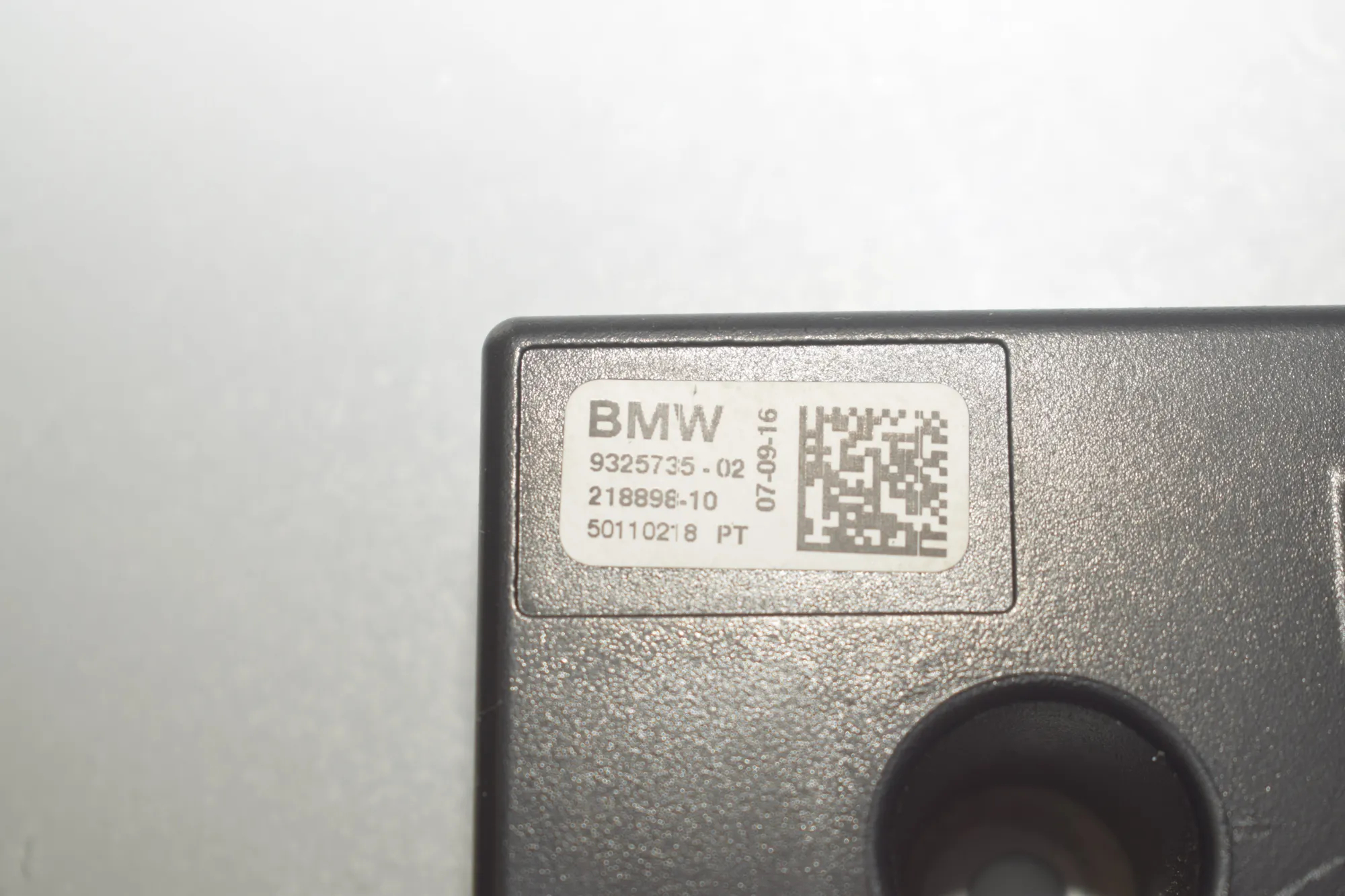 Antenna – OEM 9325735 · BMW i3 (I01) Hybrid 2016 – 3