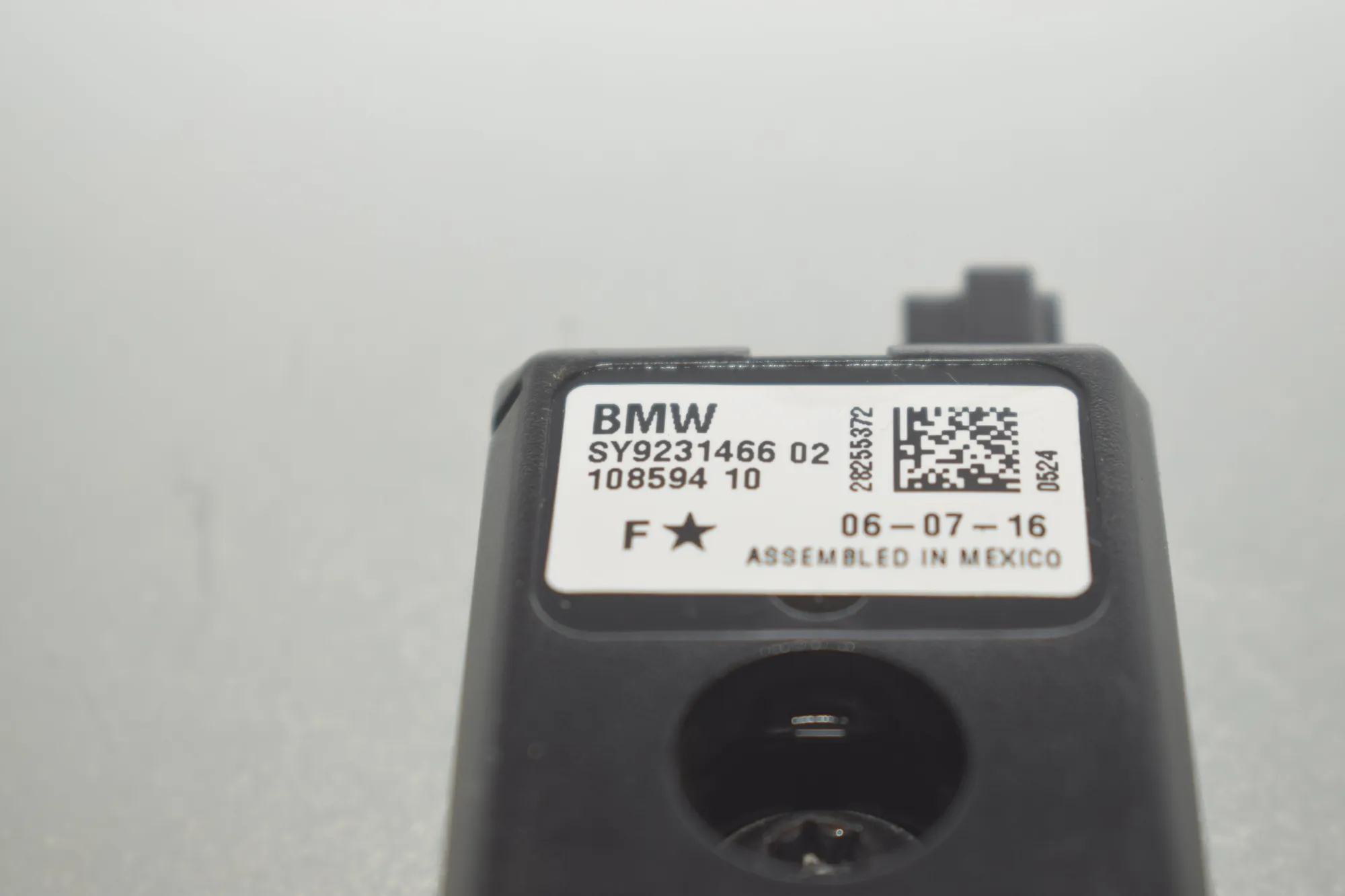 Antenna – OEM 9231466 · BMW i3 (I01) Hybrid 2016 – 7