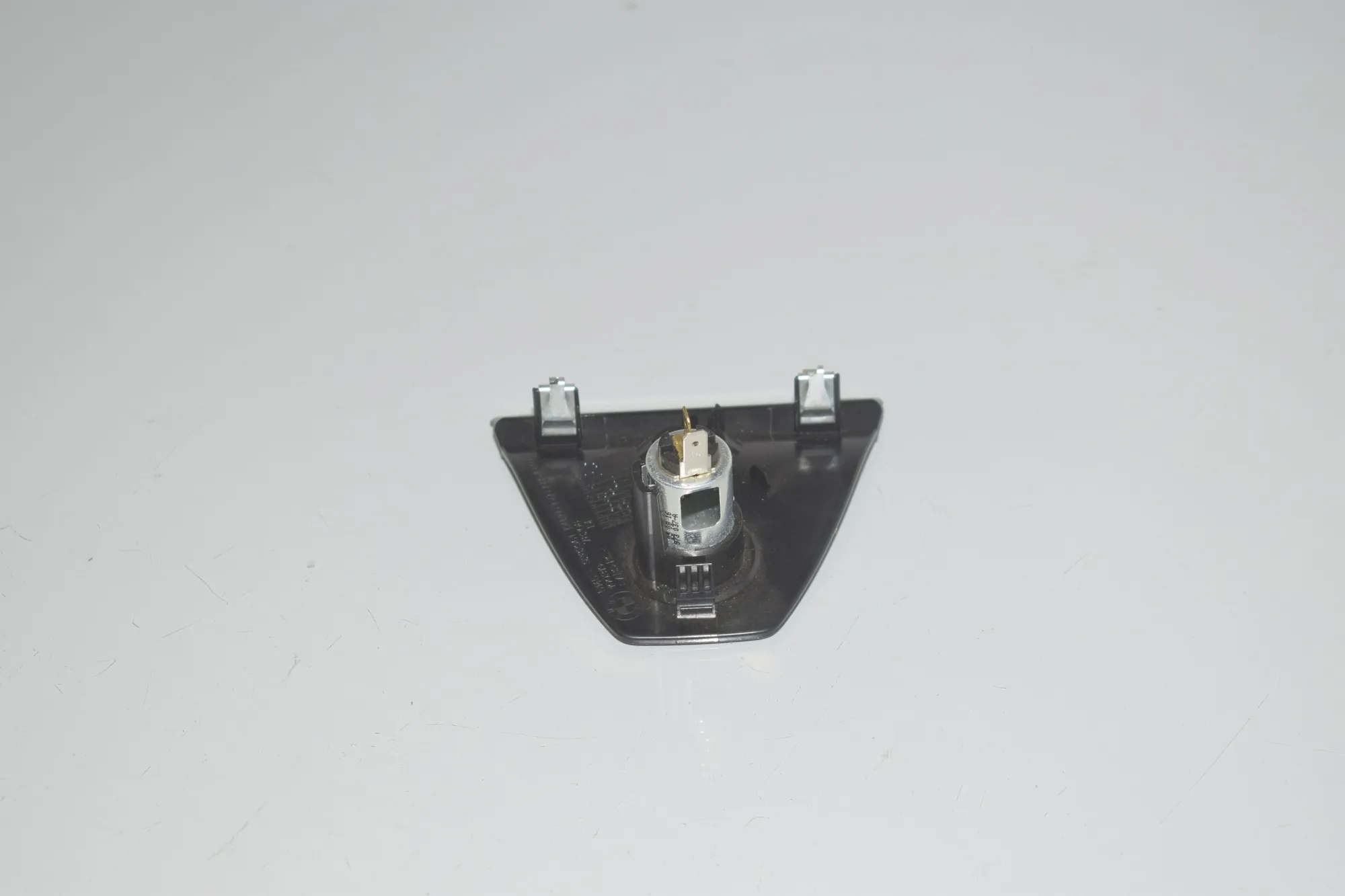 Other Interior Parts – OEM 9282961 · BMW i3 (I01) Hybrid 2016 – 3
