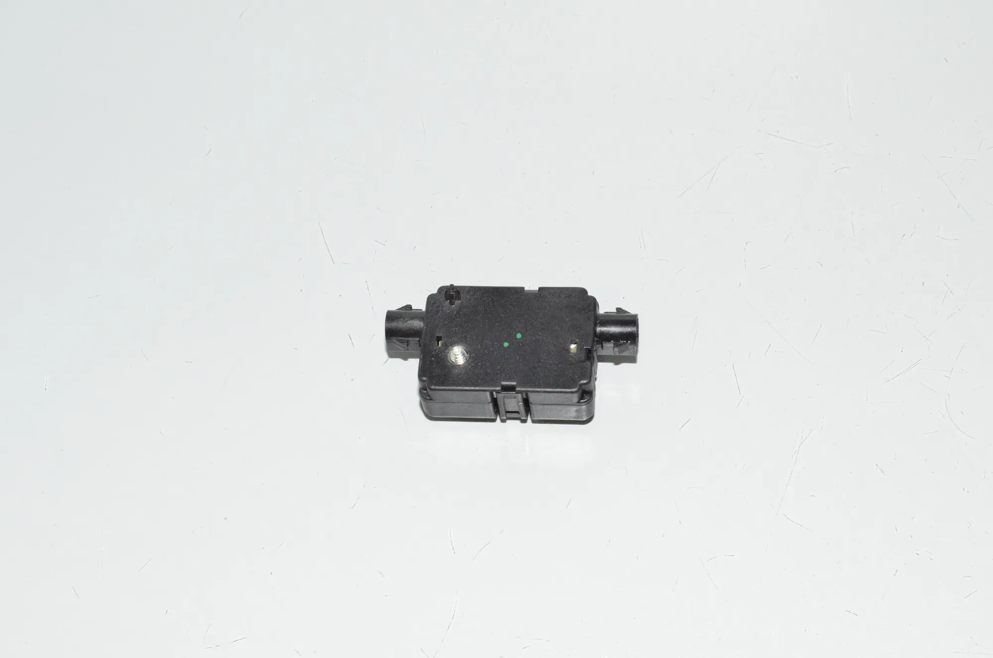 Antenna Amplifier – OEM 9185474 · BMW 5 Touring (F11) M 550 d xDrive 2012 – 3