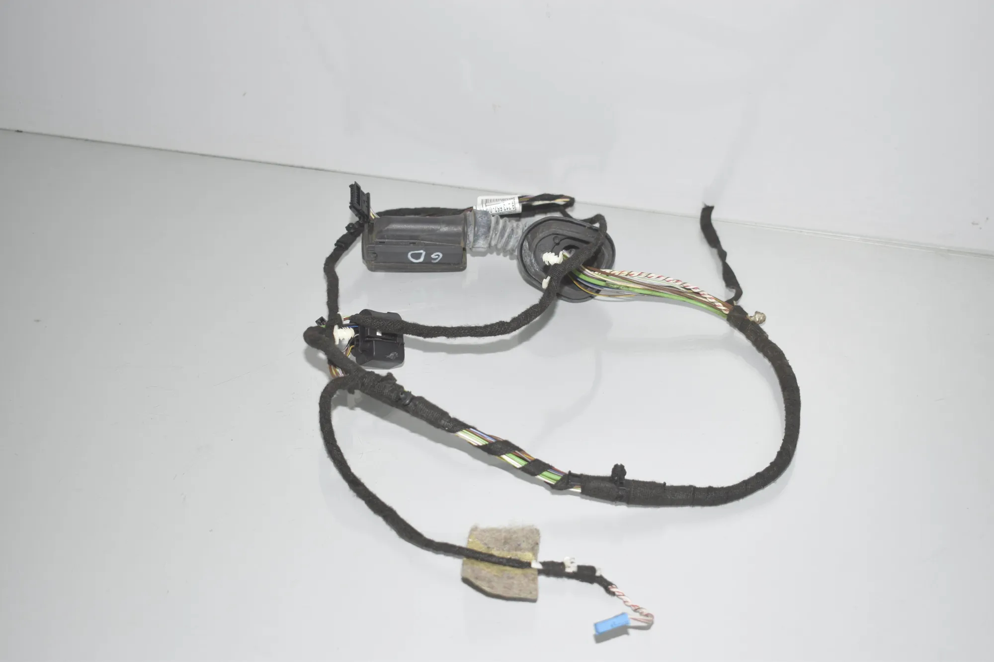Rear Right Door Wiring – OEM 9313652 · BMW 3 (F30, F80) 320 i Efficient Dynamics 2014 – 2