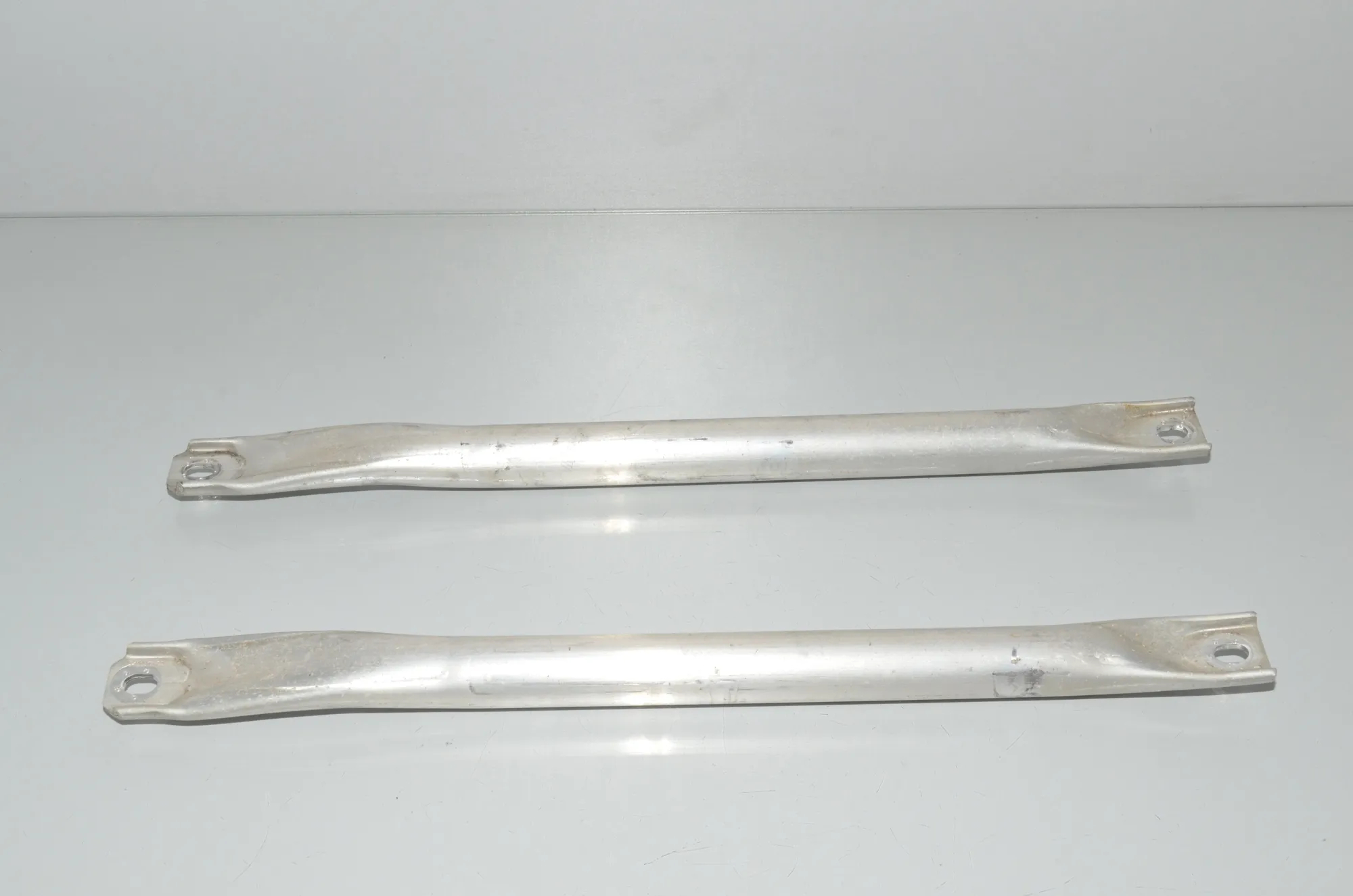 Other Engine Compartment Parts – OEM 7180315 · BMW 5 Touring (F11) M 550 d xDrive 2012