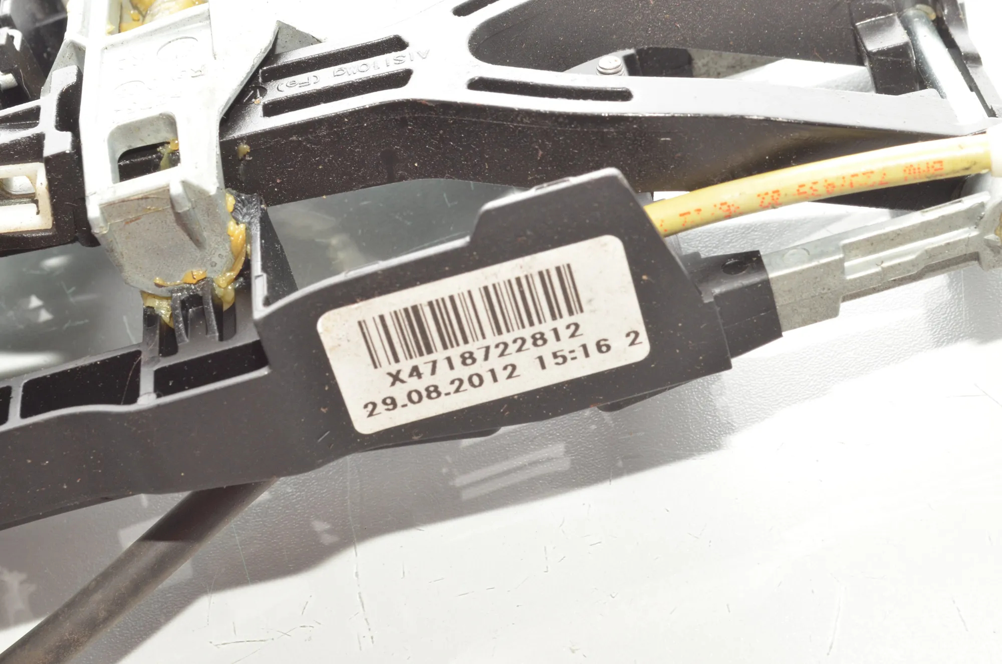 Rear Right Door Interior Handle Frame – OEM 7187228 · BMW 5 Touring (F11) M 550 d xDrive 2012 – 5