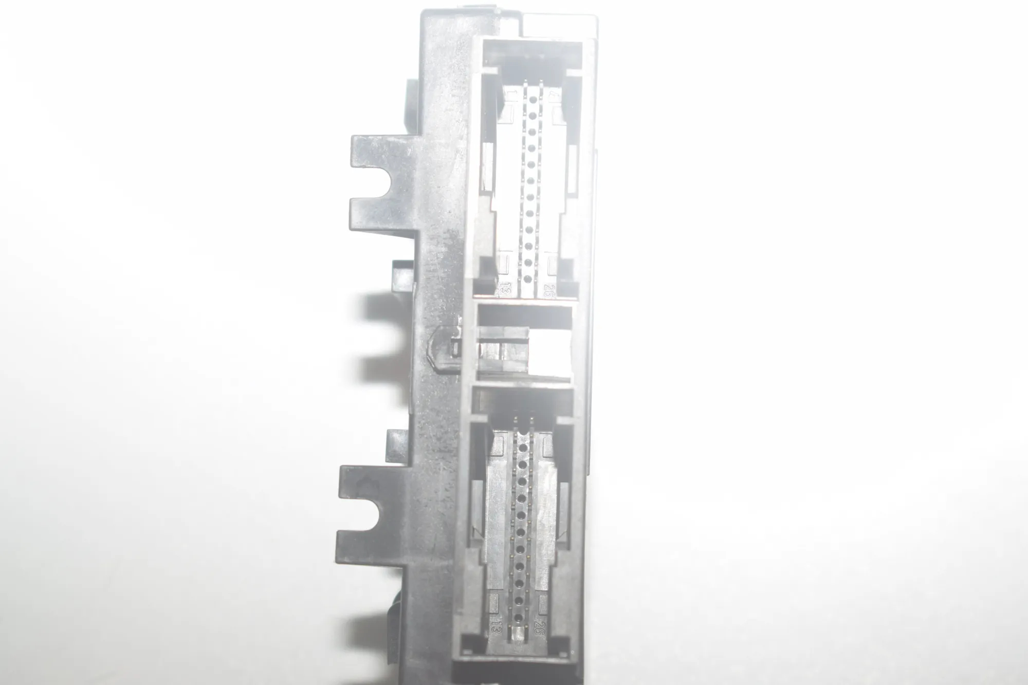 Power Distribution Unit – OEM 9356183 · BMW 3 (F30, F80) 320 i Efficient Dynamics 2014 – 4