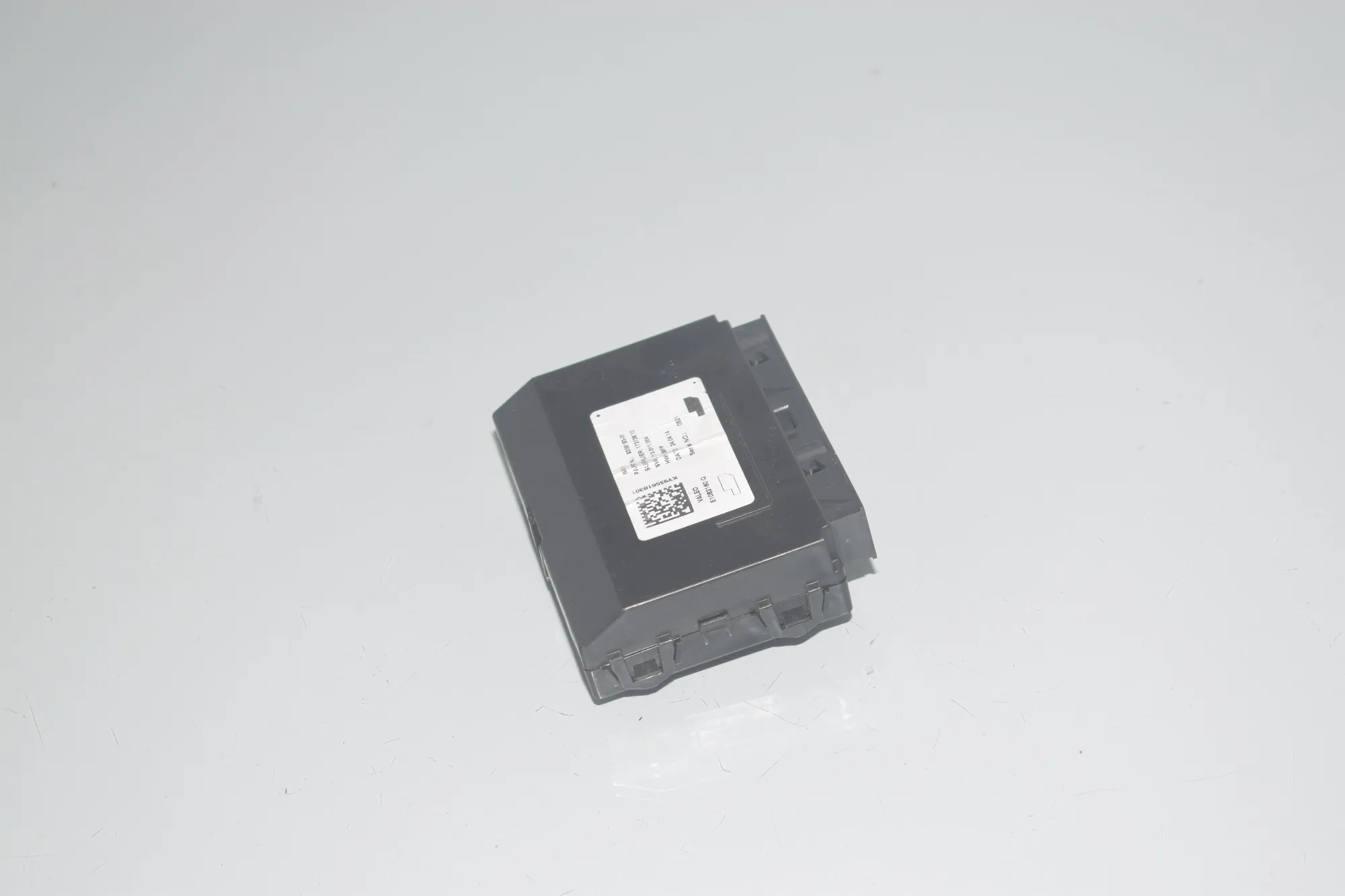 Power Distribution Unit – OEM 9356183 · BMW 3 (F30, F80) 320 i Efficient Dynamics 2014 – 2