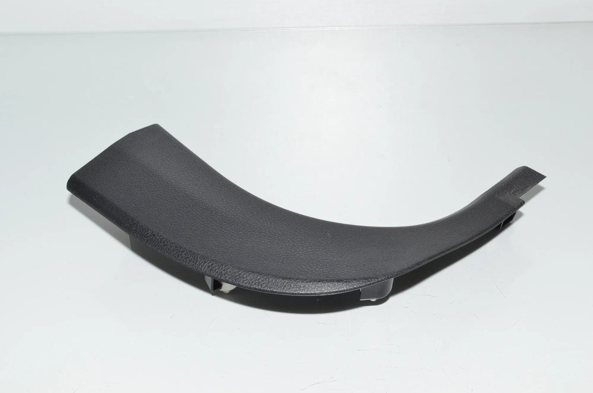 Front Right Interior Step Trim – OEM 9162736 · BMW 5 Touring (F11) M 550 d xDrive 2012 – 2