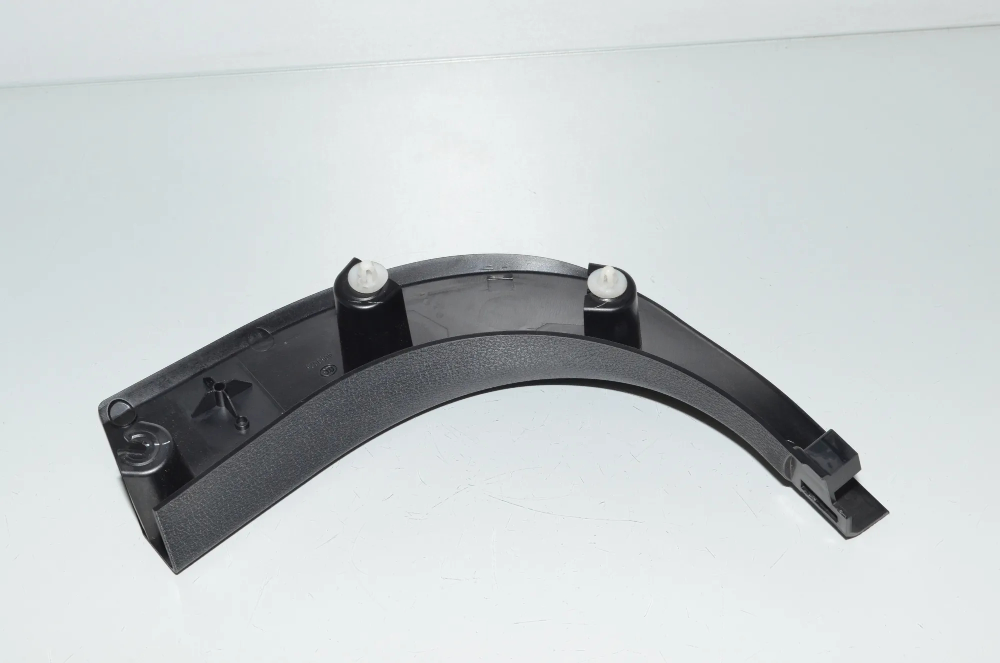 Front Right Interior Step Trim – OEM 9162736 · BMW 5 Touring (F11) M 550 d xDrive 2012 – 3