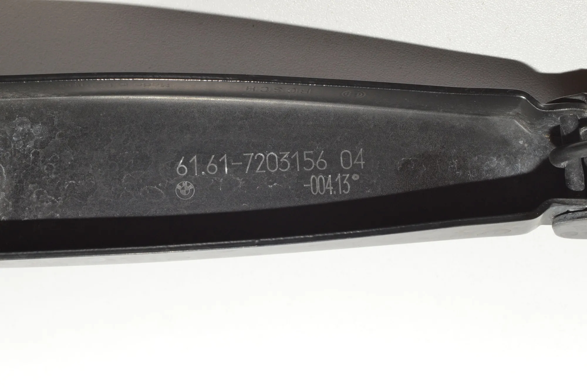 Front Wiper Arms – OEM 7203156 · BMW 5 Touring (F11) M 550 d xDrive 2012 – 5