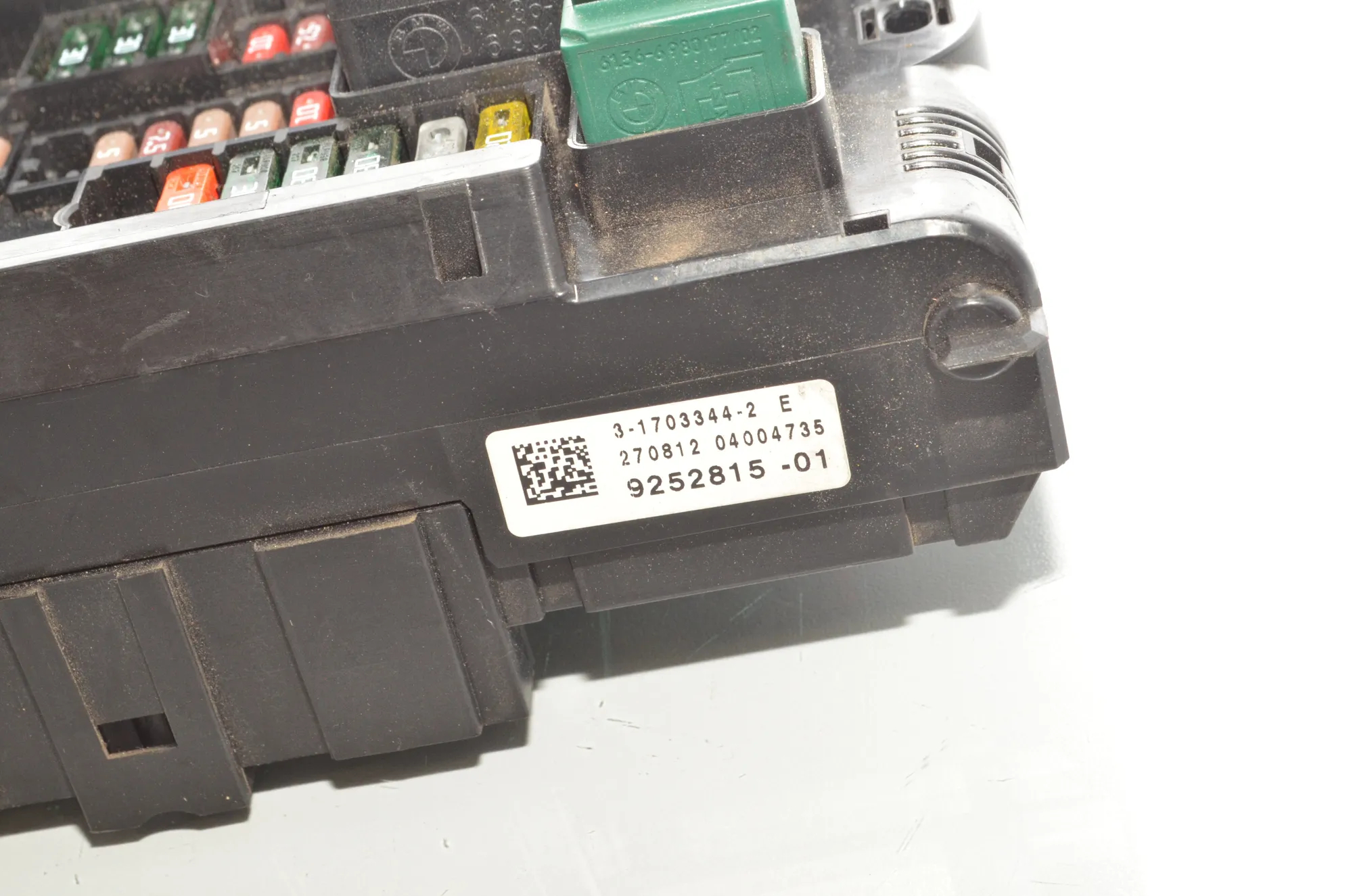 Fuse Box – OEM 9252815 · BMW 5 Touring (F11) M 550 d xDrive 2012 – 5