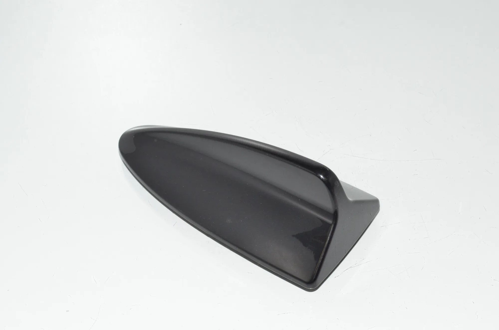 Antenna Trim – OEM 6972574 · BMW 5 Touring (F11) M 550 d xDrive 2012 – 2