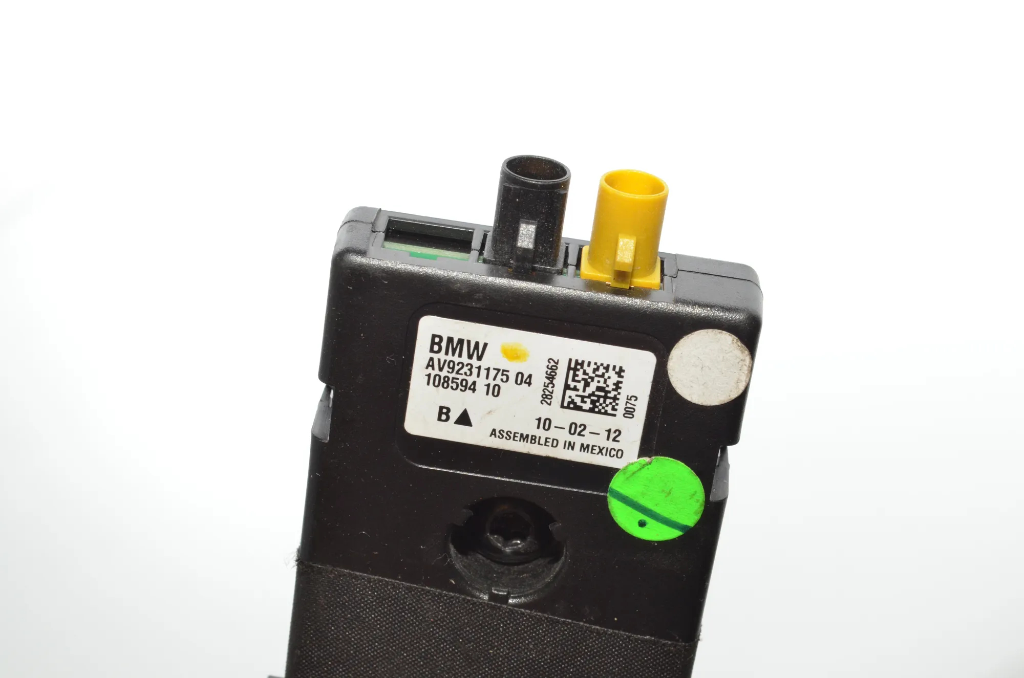 Antenna Amplifier – OEM 65209231175 · BMW 4 Coupe (F32, F82) BMW 4 Coupe (F32, F82) 418 d 2015 – 6