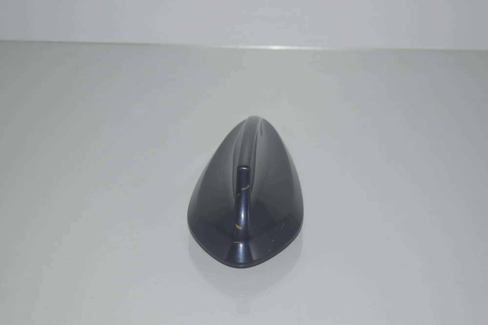 Antenna Trim – OEM 9253668 · BMW 3 (F30, F80) 320 i Efficient Dynamics 2014 – 2