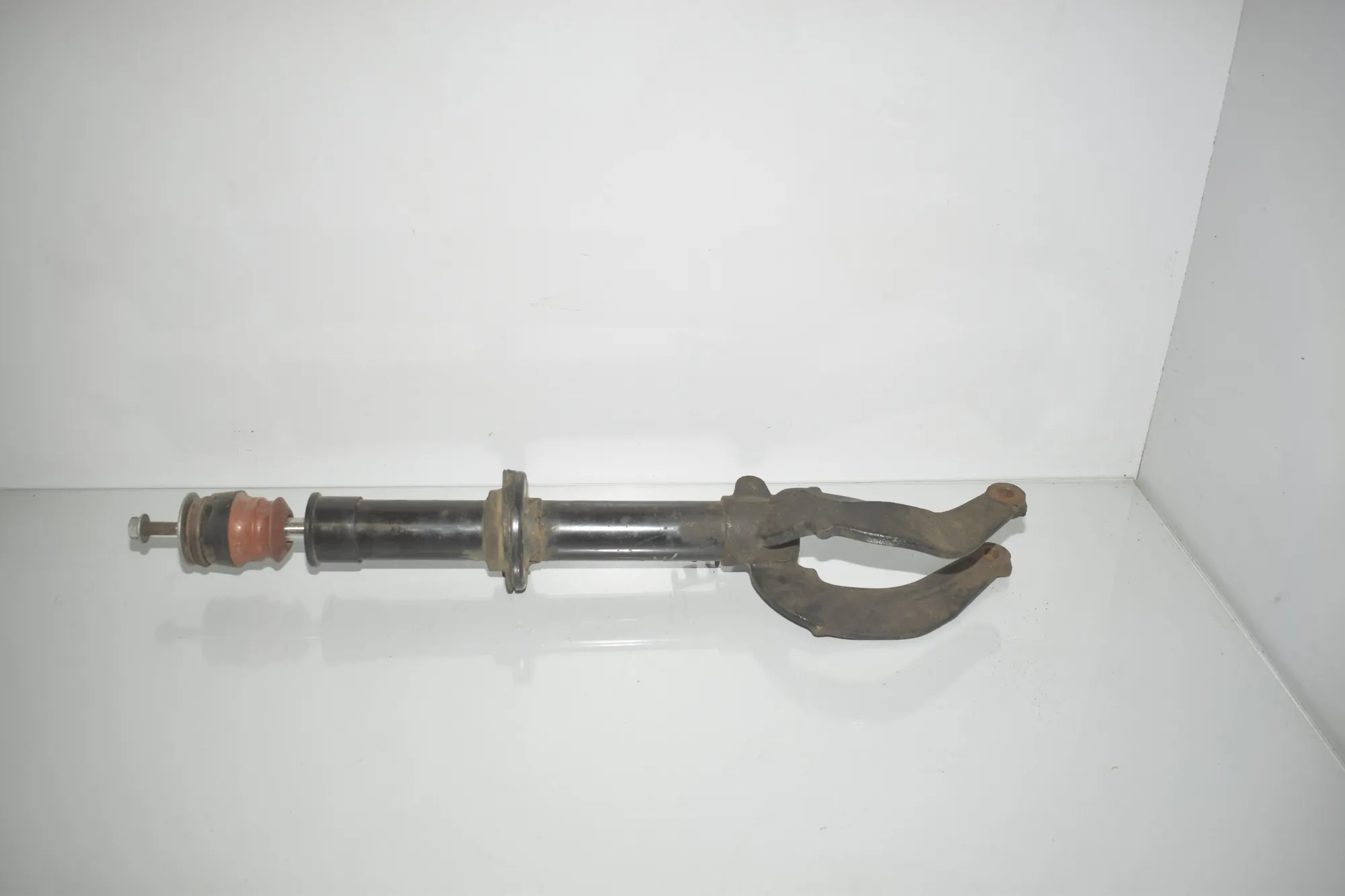 Front Left Shock Absorber – OEM 6792929 · BMW X6 (E71, E72) xDrive 50 i 2009 – 4