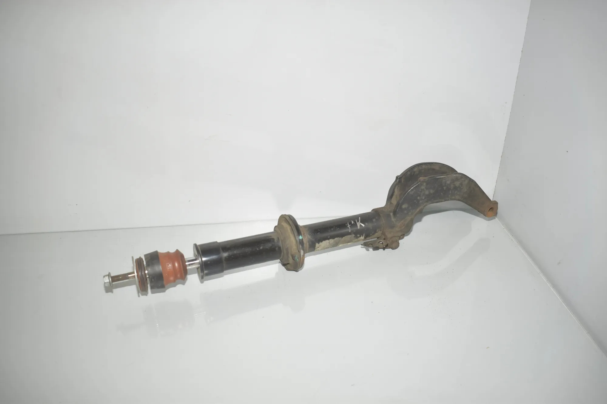 Front Left Shock Absorber – OEM 6792929 · BMW X6 (E71, E72) xDrive 50 i 2009 – 5