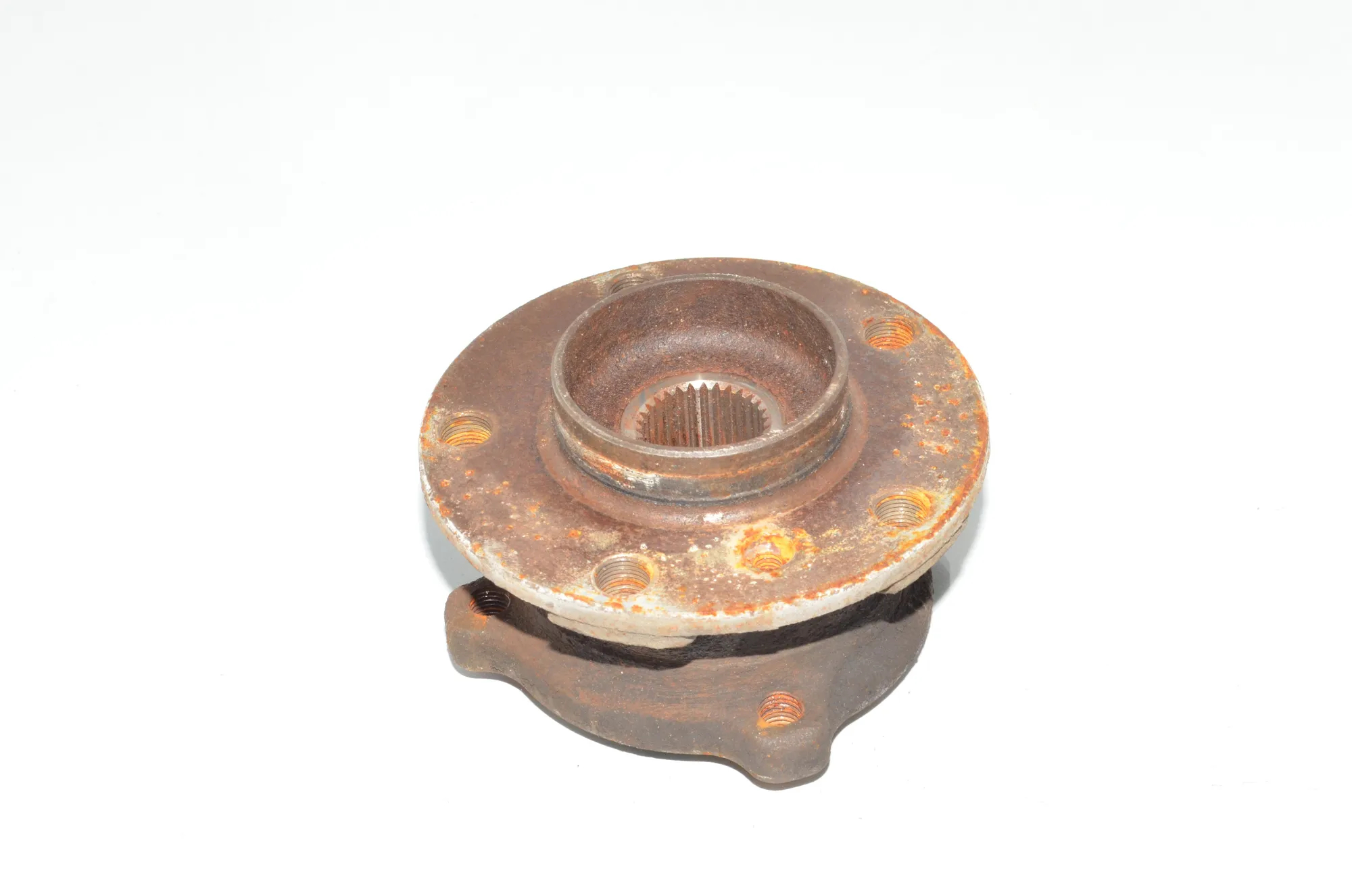 Front Right Wheel Bearing – OEM 6882263 · BMW X6 (E71, E72) xDrive 50 i 2009 – 4