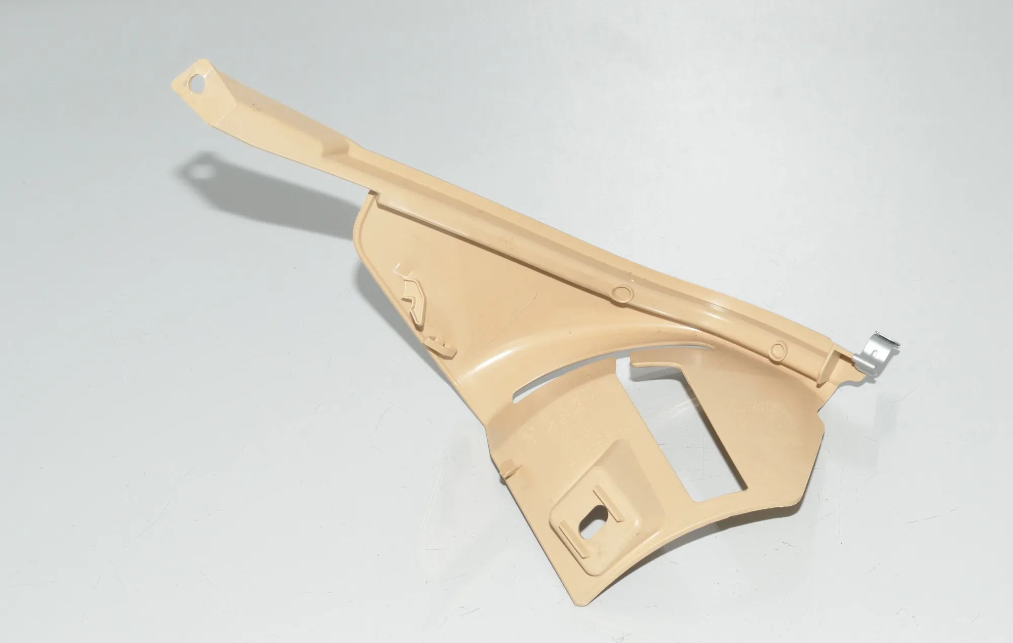 Trunk Boot Trim – OEM 7256114 · BMW 3 (F30, F80) 320 i Efficient Dynamics 2014 – 4