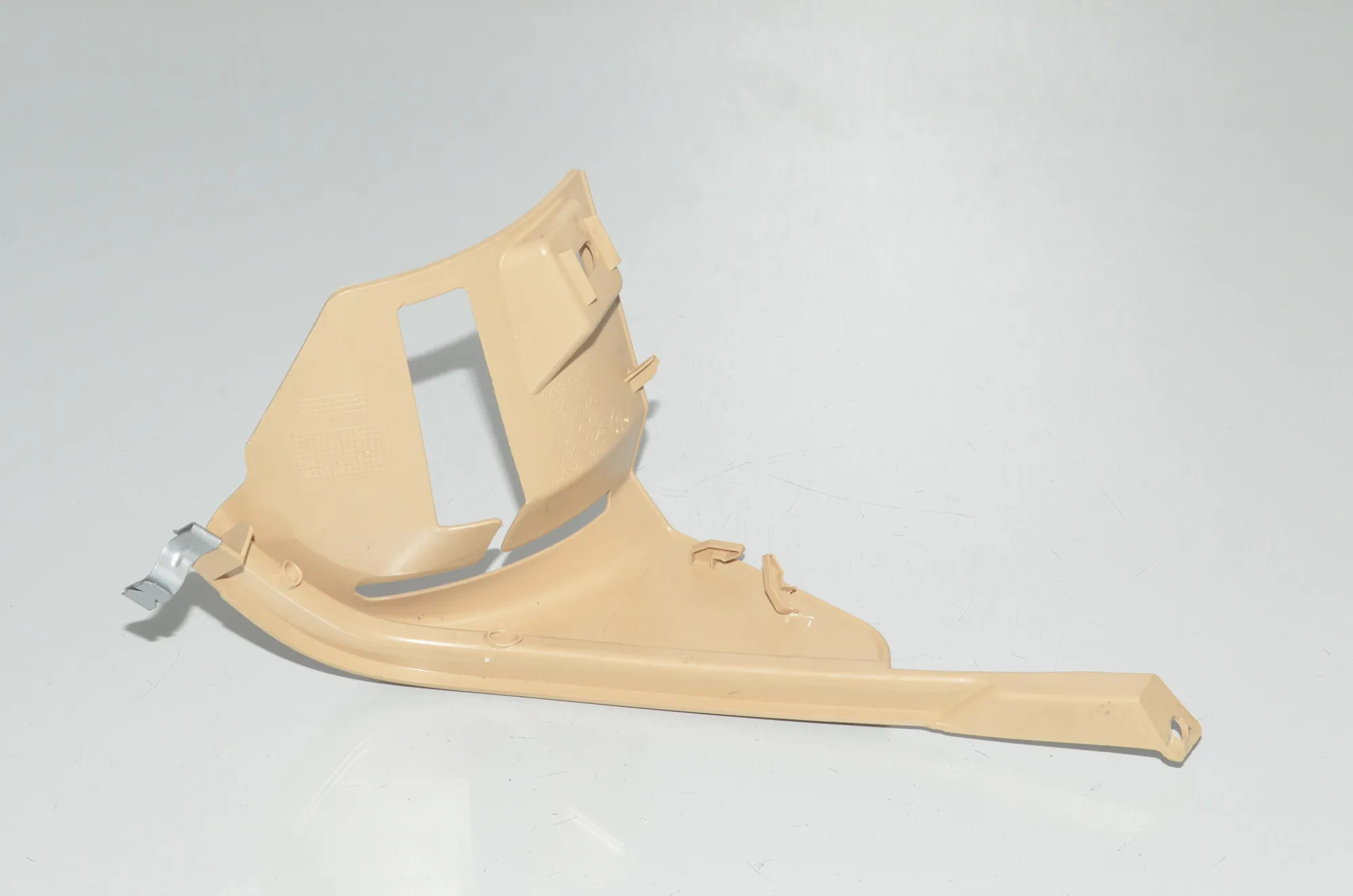 Trunk Boot Trim – OEM 7256114 · BMW 3 (F30, F80) 320 i Efficient Dynamics 2014 – 2