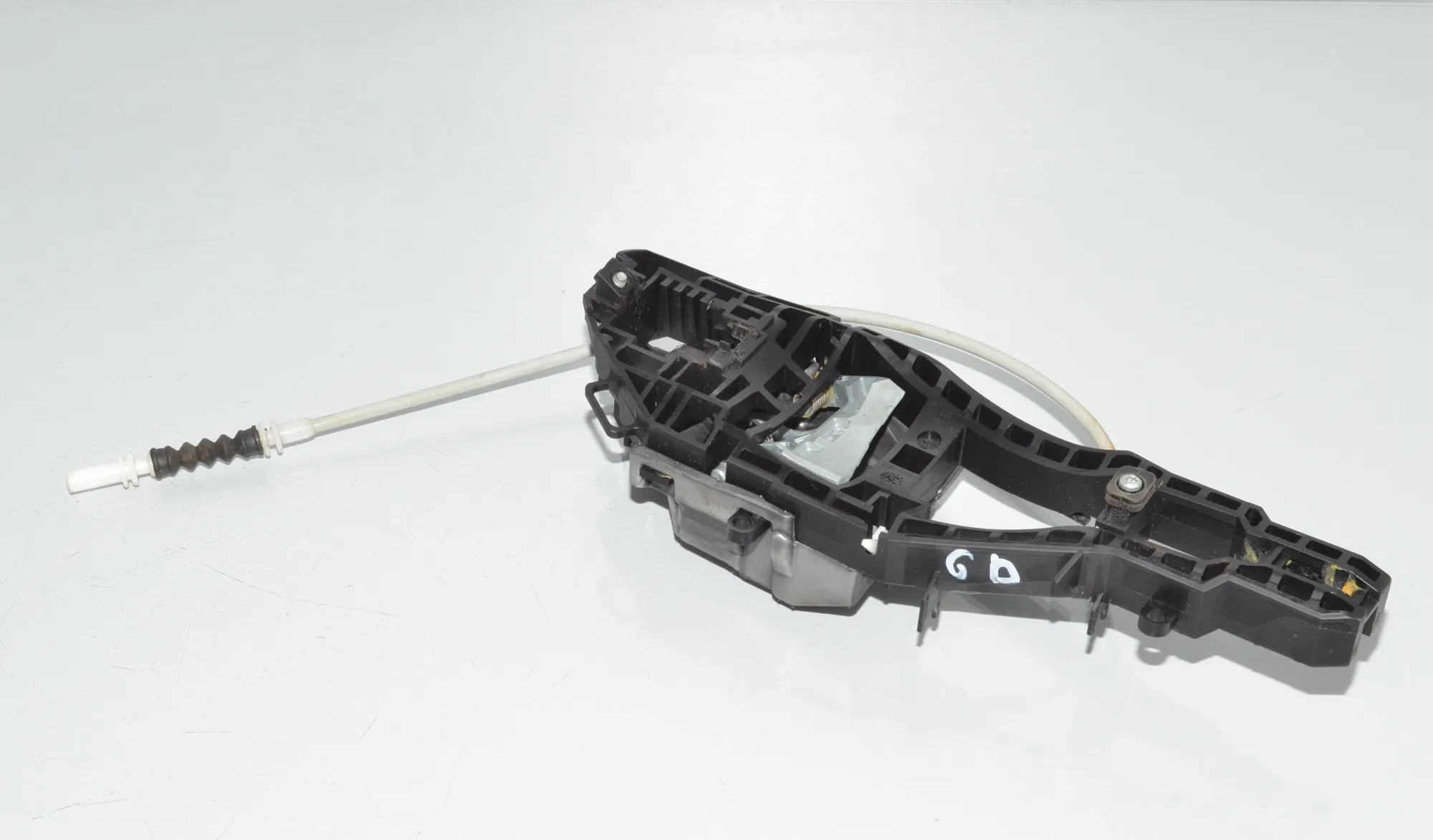 Rear Right Door Interior Handle Frame – OEM 7242568 · BMW 3 (F30, F80) 320 i Efficient Dynamics 2014