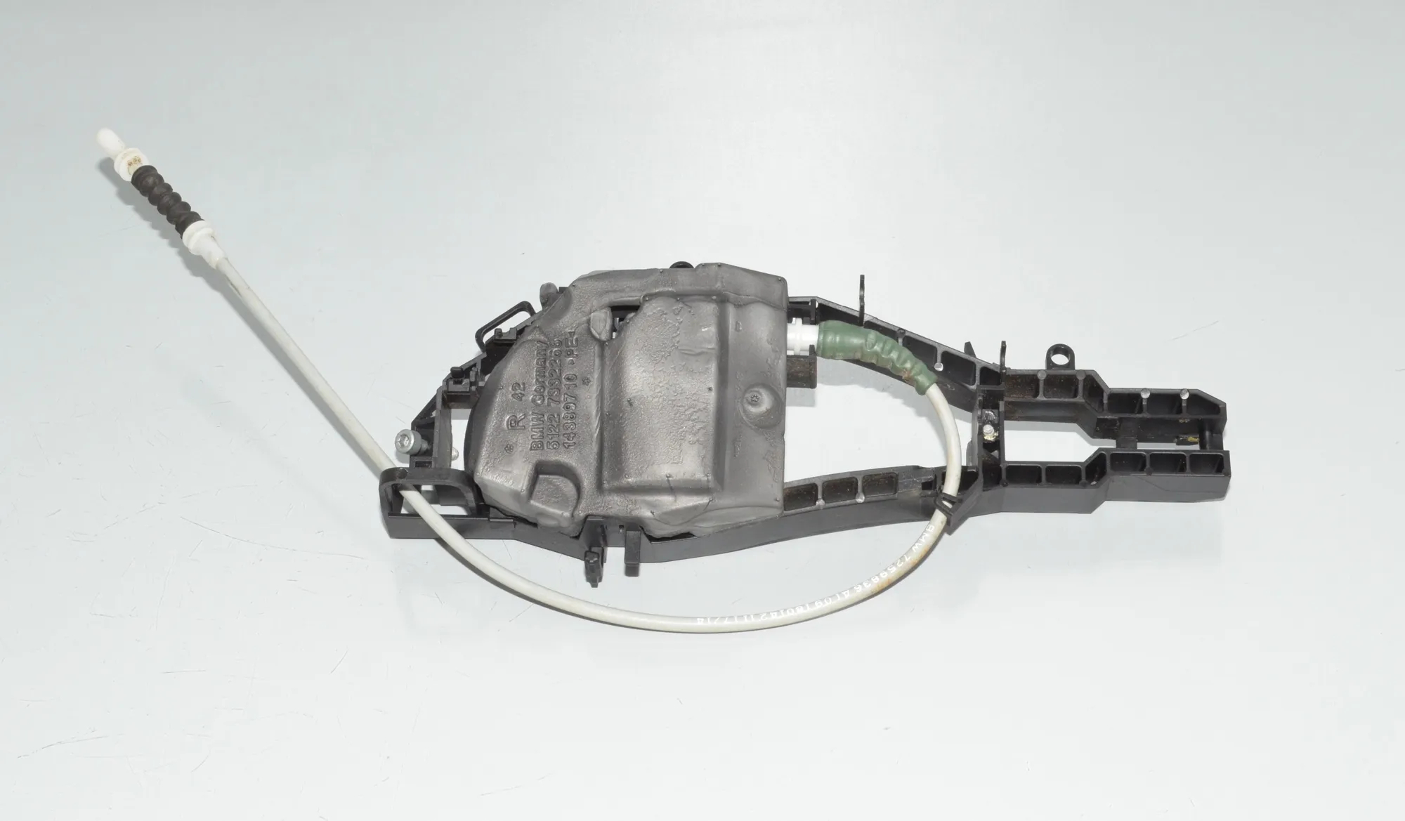 Rear Right Door Interior Handle Frame – OEM 7242568 · BMW 3 (F30, F80) 320 i Efficient Dynamics 2014 – 4
