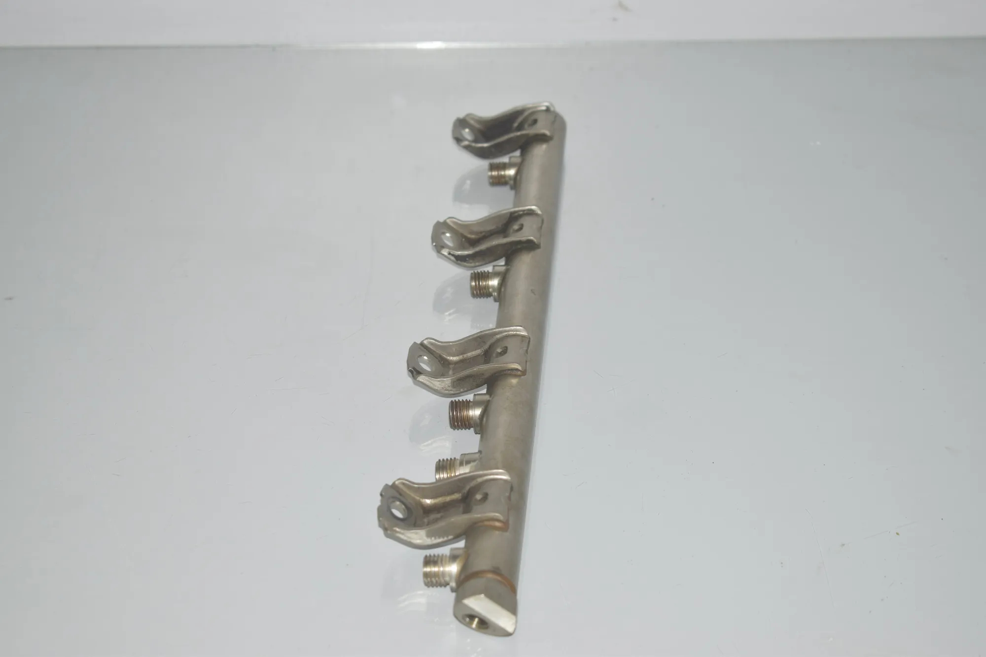Fuel Rail – OEM 7547599 · BMW X6 (E71, E72) xDrive 50 i 2009 – 2