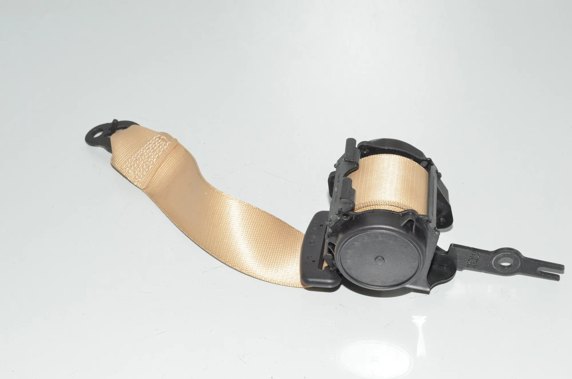 Rear Left Seatbelt – OEM 7310159 · BMW 3 (F30, F80) 320 i Efficient Dynamics 2014 – 3