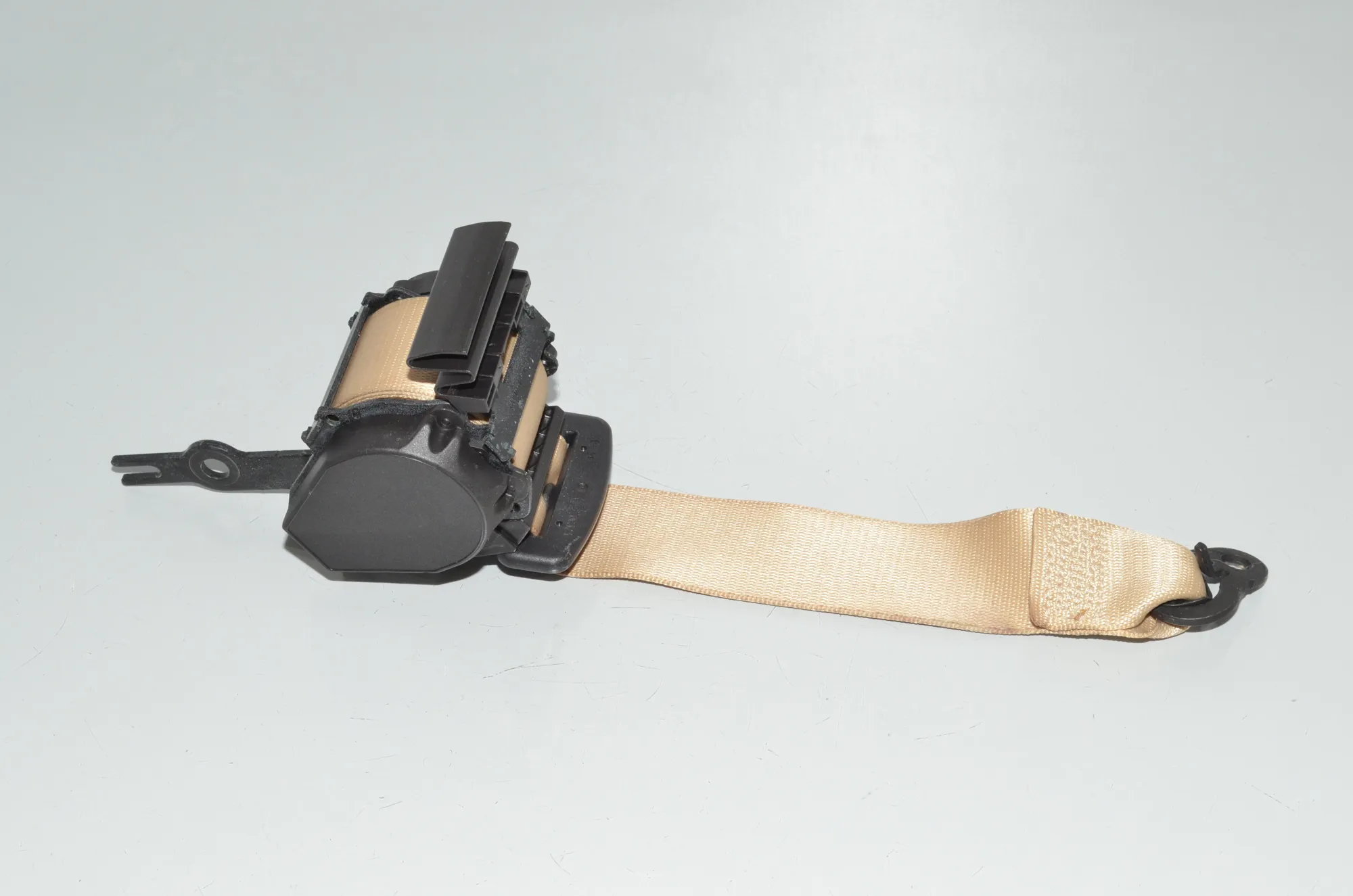 Rear Right Seatbelt – OEM 7310159 · BMW 3 (F30, F80) 320 i Efficient Dynamics 2014 – 2