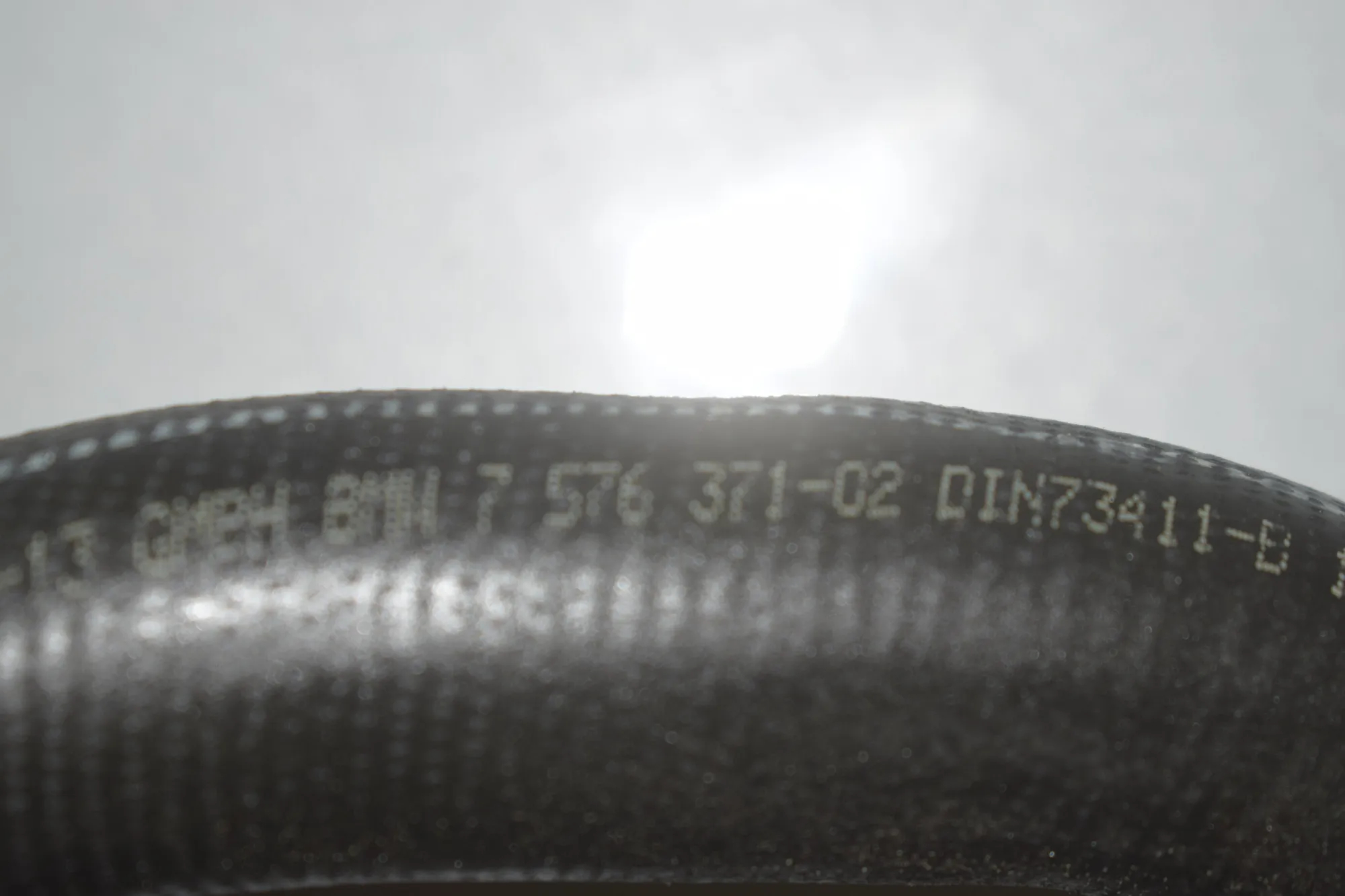 Left Side Cooling Radiator Hose – OEM 7576371 · BMW X6 (E71, E72) xDrive 50 i 2009 – 5