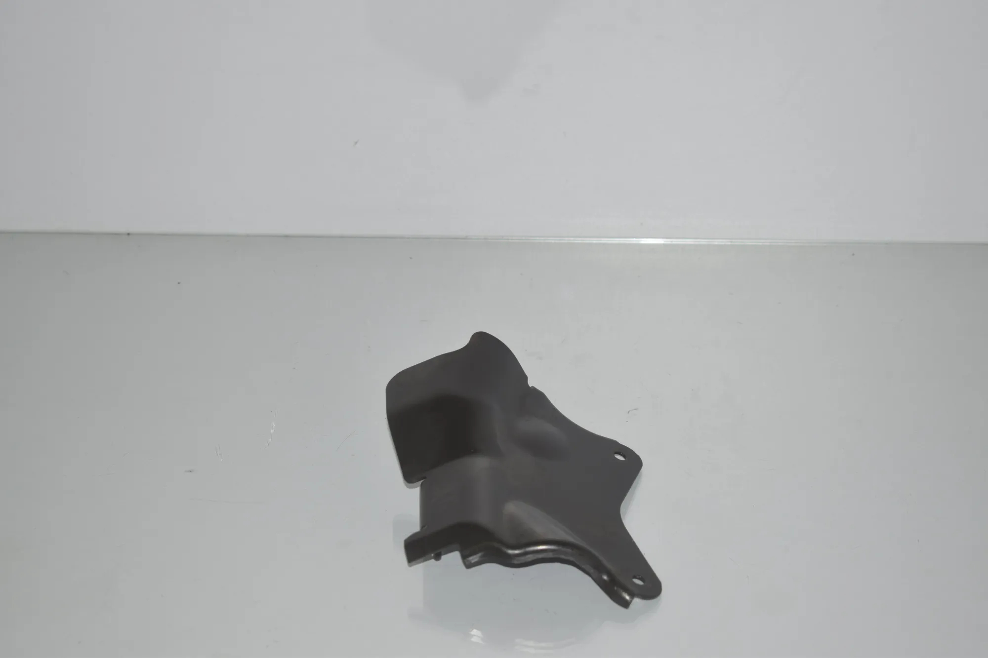 Other Engine Compartment Parts – OEM 7577462 · BMW X6 (E71, E72) xDrive 50 i 2009 – 2