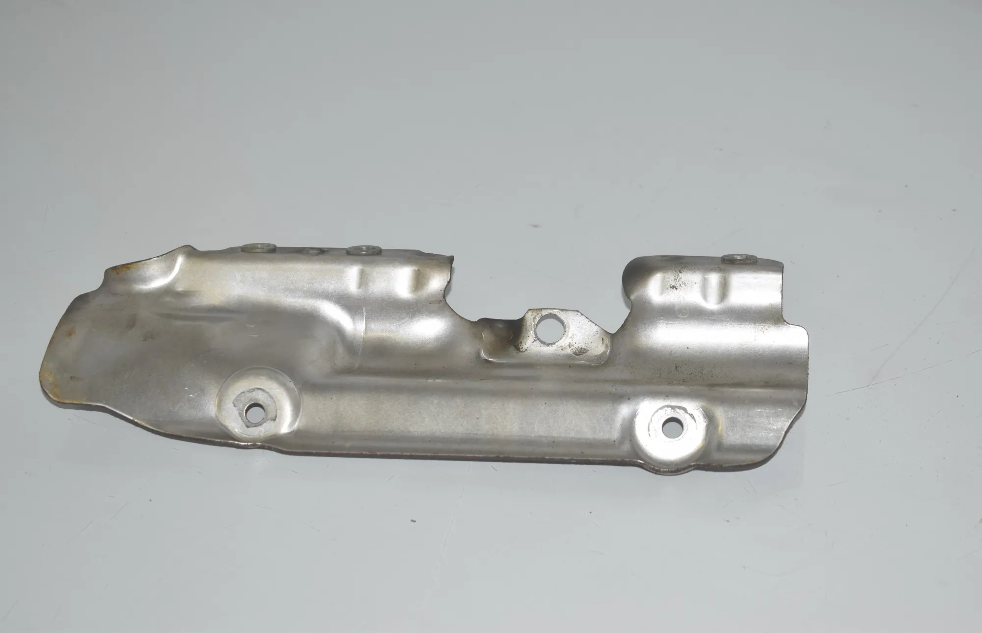 Heat Protection – OEM 7577005 · BMW X6 (E71, E72) xDrive 50 i 2009 – 3
