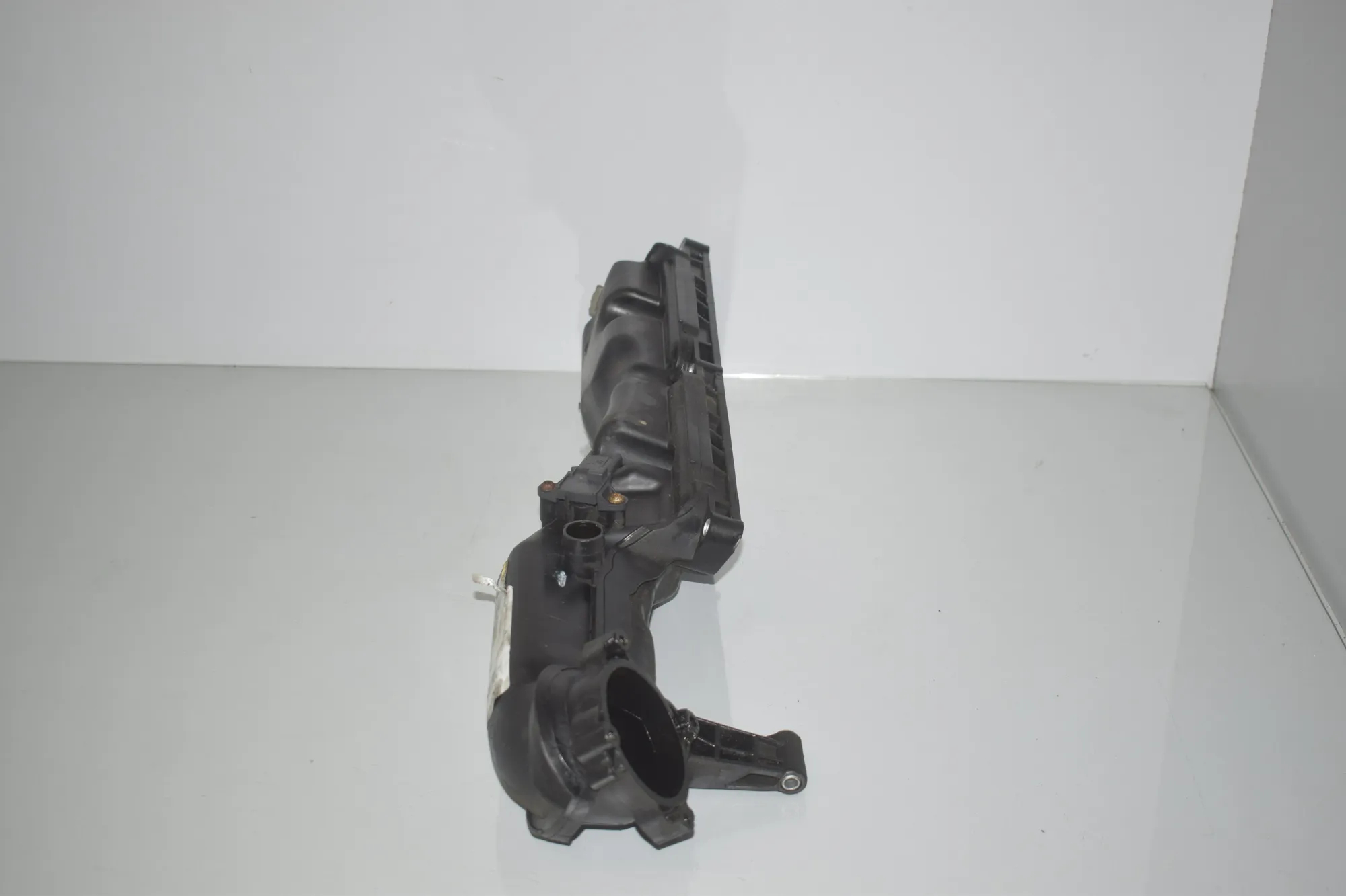 Intake Manifold – OEM 7555663 · BMW X6 (E71, E72) xDrive 50 i 2009 – 4