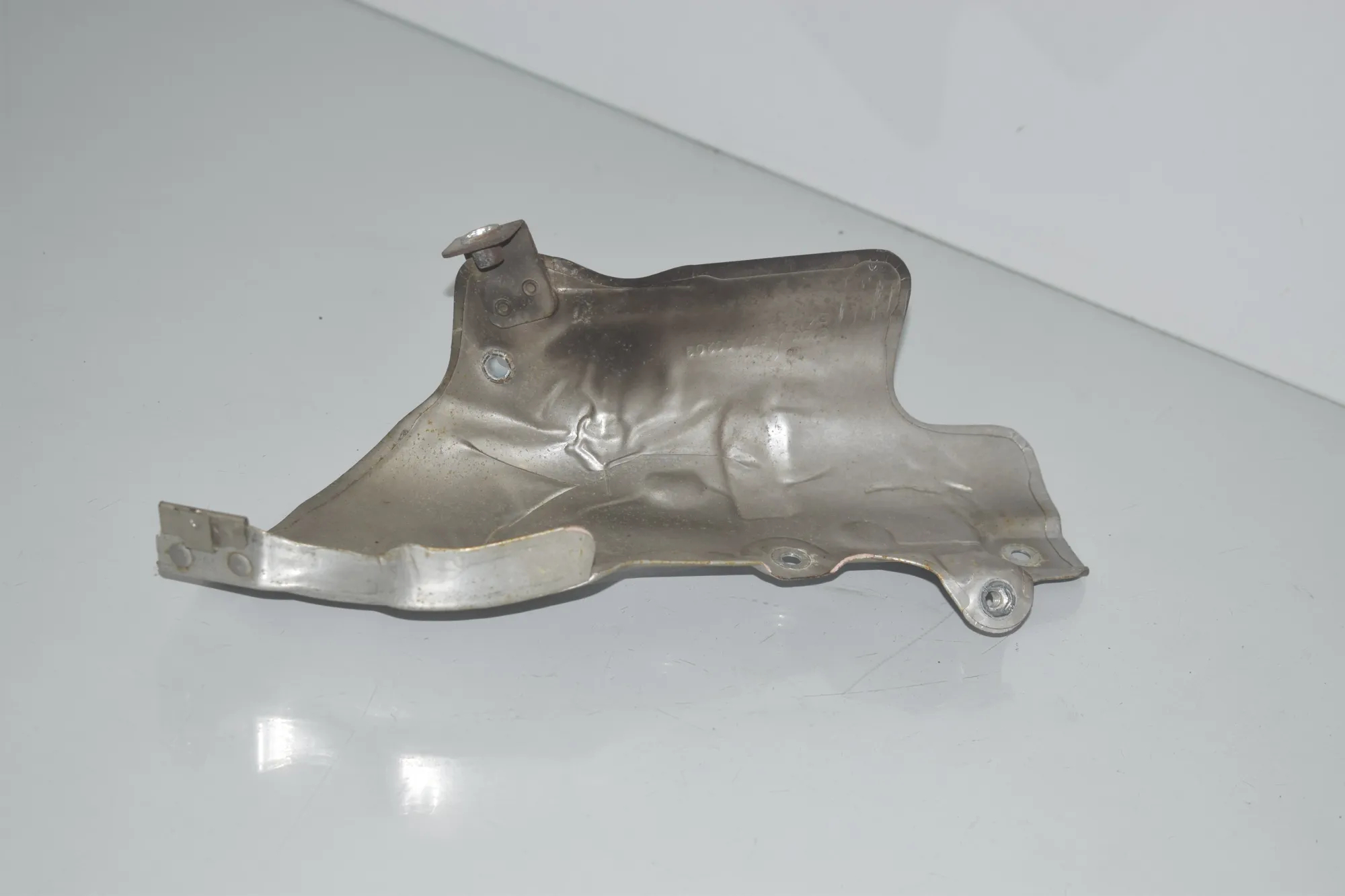 Heat Protection – OEM 7577002 · BMW X6 (E71, E72) xDrive 50 i 2009 – 3