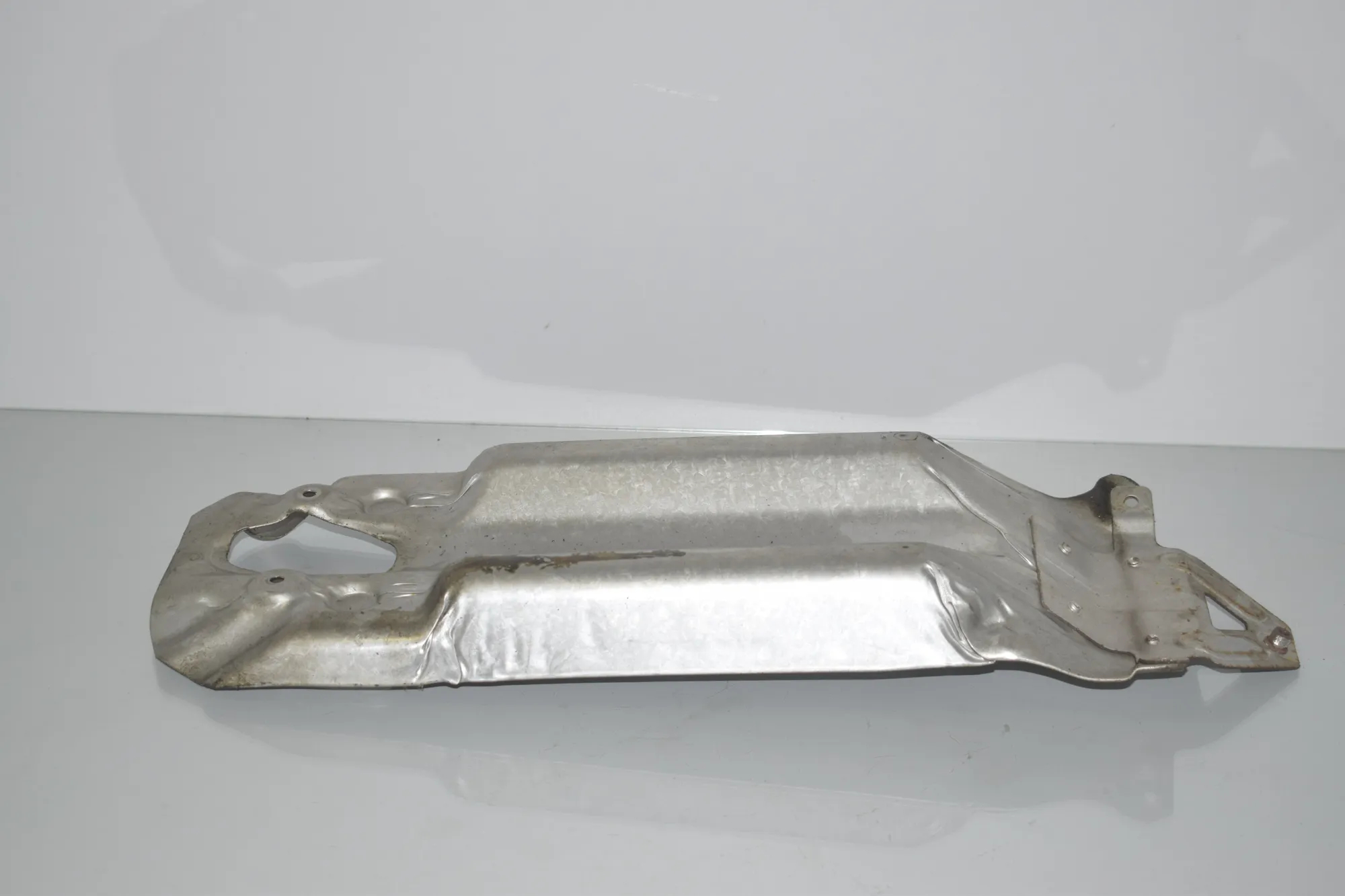 Heat Protection – OEM 7577001 · BMW X6 (E71, E72) xDrive 50 i 2009
