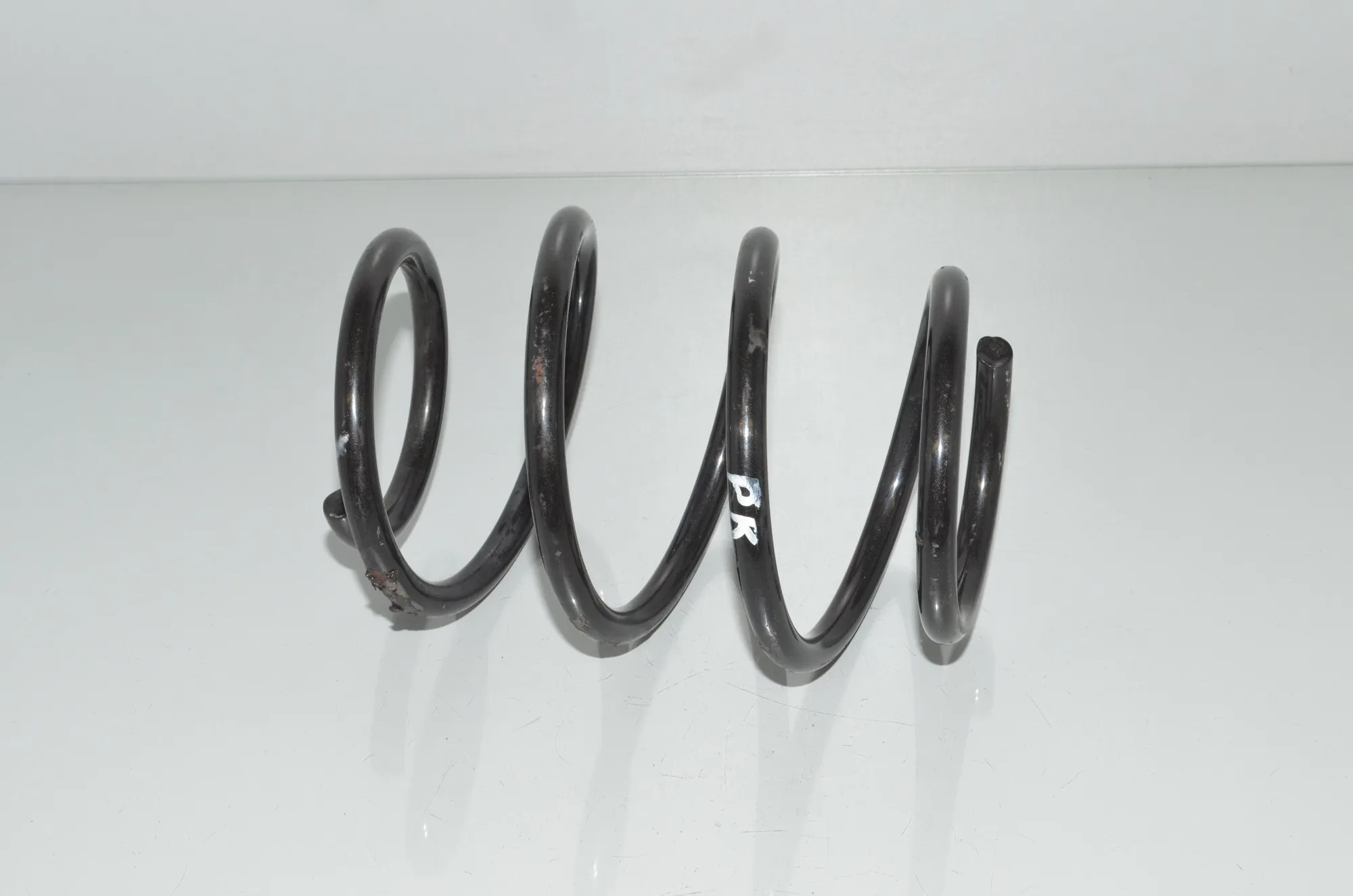 Front Left Coil Spring – OEM KBA91389 · BMW 3 (F30, F80) 320 i Efficient Dynamics 2014 – 3