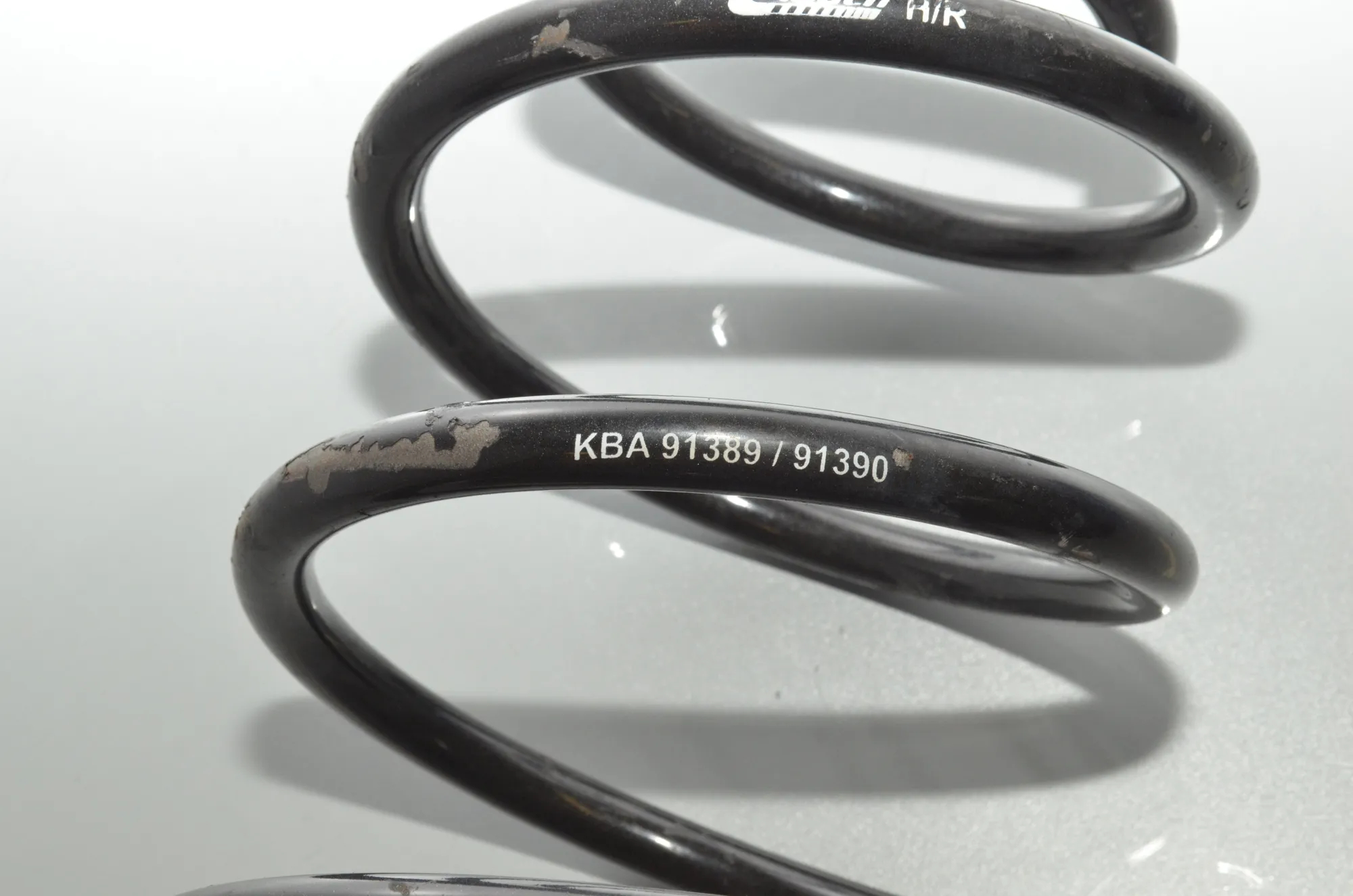 Front Left Coil Spring – OEM KBA91389 · BMW 3 (F30, F80) 320 i Efficient Dynamics 2014 – 5