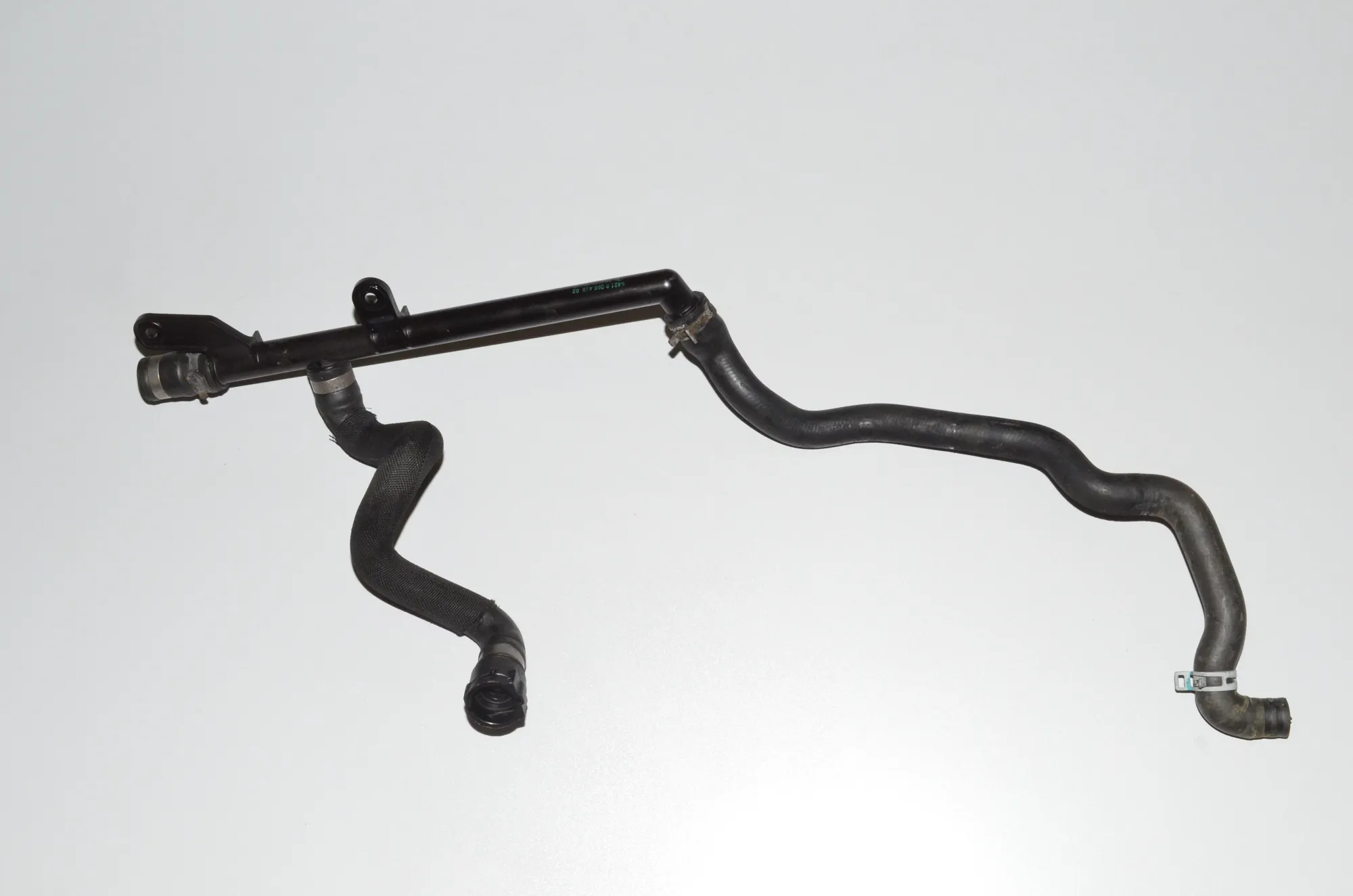 Coolant Hose Pipe – OEM 9266419 · BMW 5 Touring (F11) M 550 d xDrive 2012 – 3