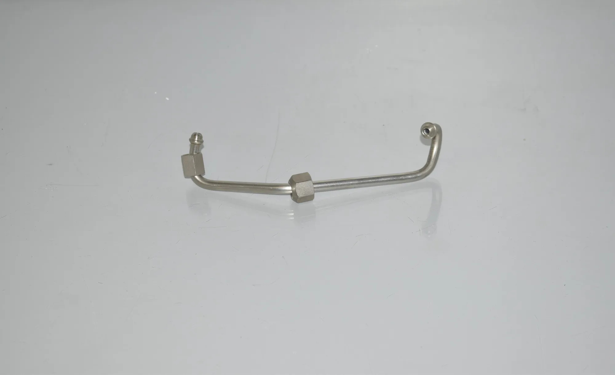 Other tubes – OEM 7604339 · BMW 3 (F30, F80) 320 i Efficient Dynamics 2014