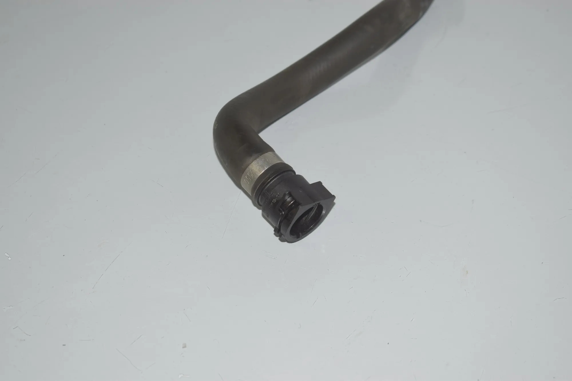 Coolant Hose Pipe – OEM 7596835 · BMW 3 (F30, F80) 320 i Efficient Dynamics 2014 – 2