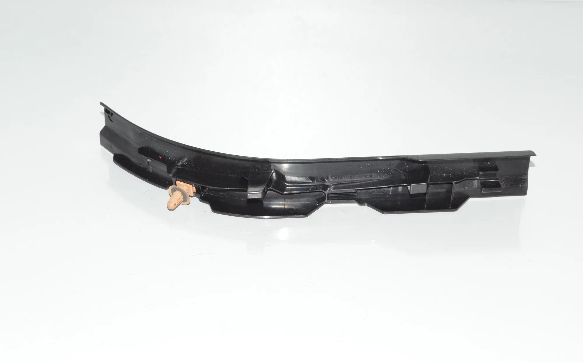 Rear Left Interior Step Trim – OEM 9138225 · BMW X6 (E71, E72) xDrive 50 i 2009 – 4