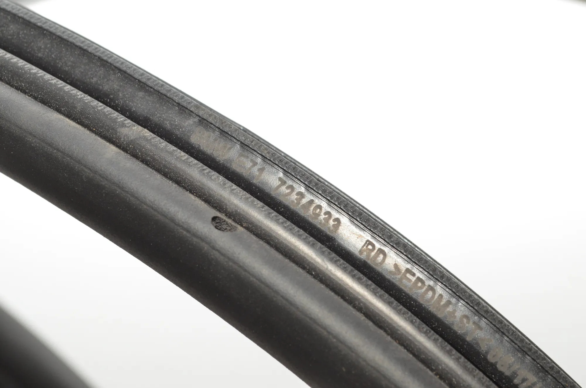 Rear Right Door Seal Rubber – OEM 7234933 · BMW X6 (E71, E72) xDrive 50 i 2009 – 4
