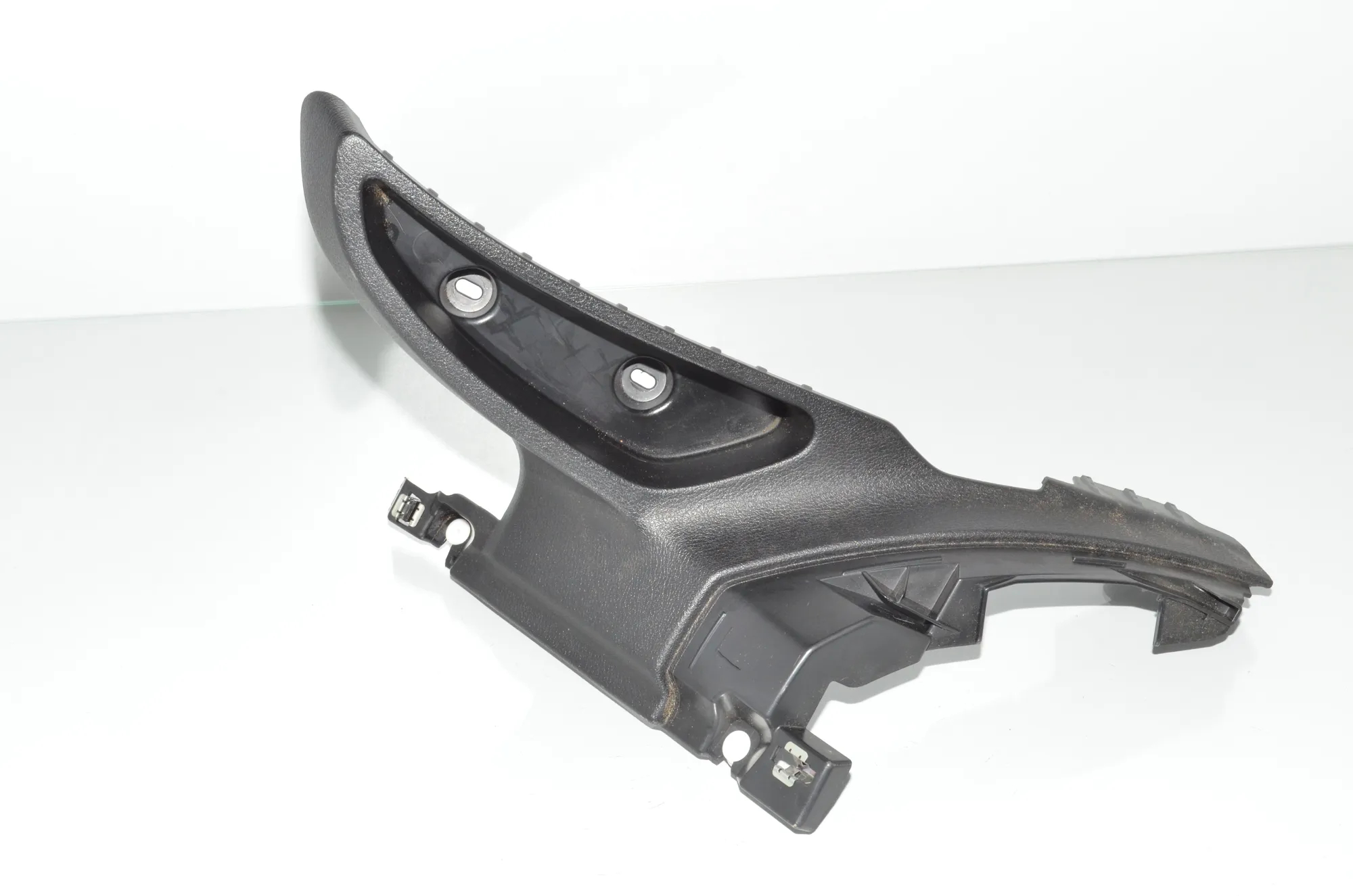 Rear Left Interior Step Trim – OEM 9123329 · BMW X6 (E71, E72) xDrive 50 i 2009 – 2
