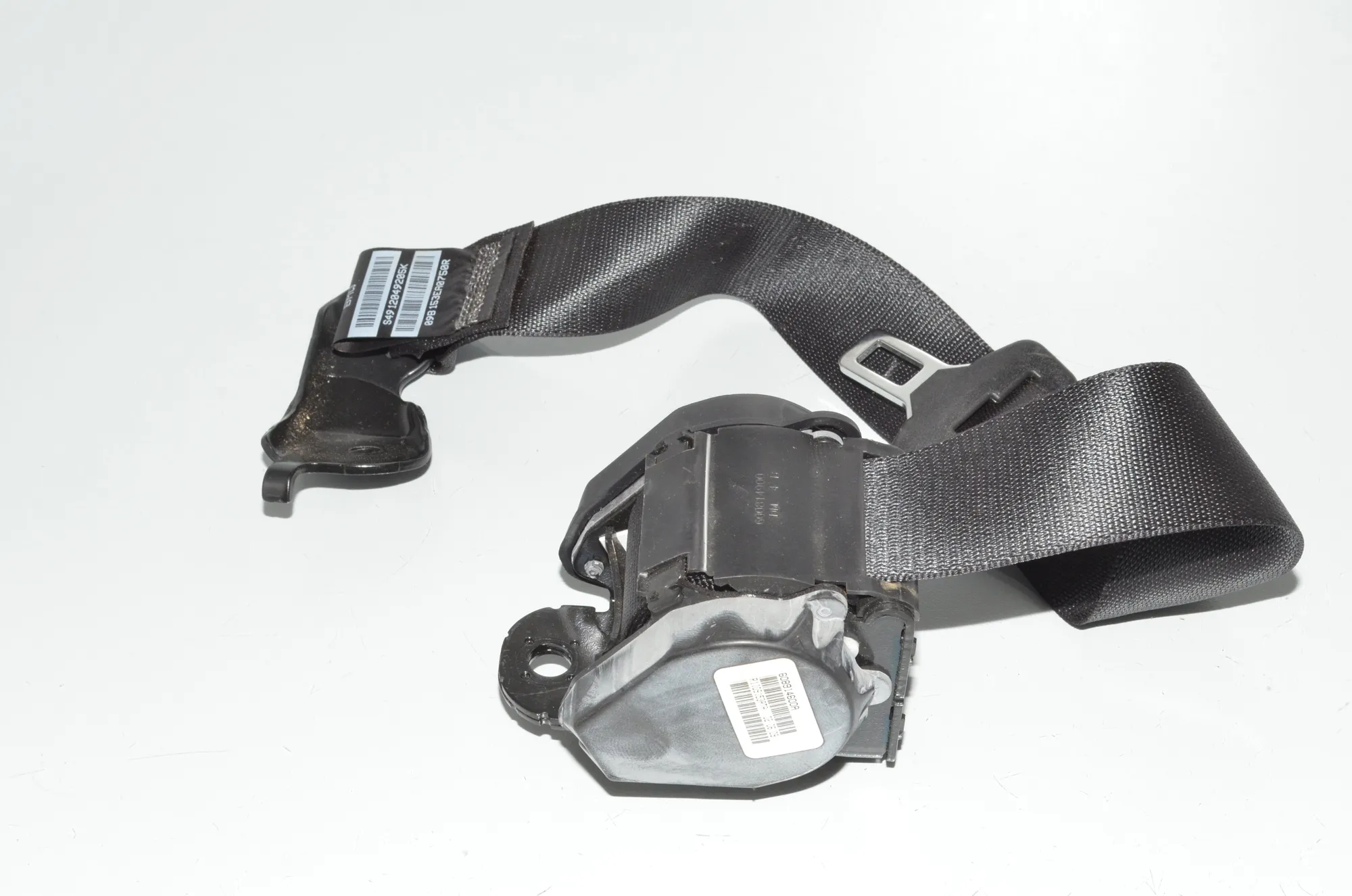 Rear Right Seatbelt – OEM 9120492 · BMW X6 (E71, E72) xDrive 50 i 2009 – 3