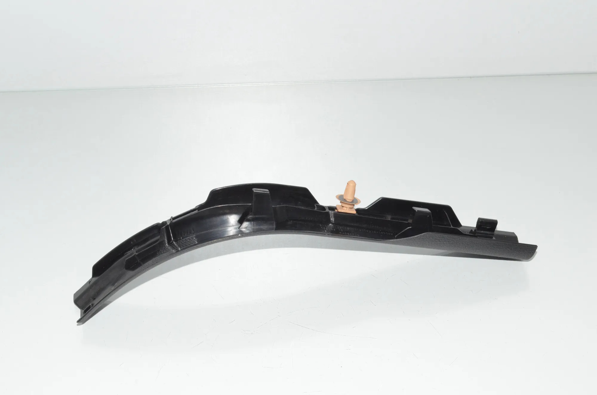 Rear Right Interior Step Trim – OEM 9138226 · BMW X6 (E71, E72) xDrive 50 i 2009 – 3