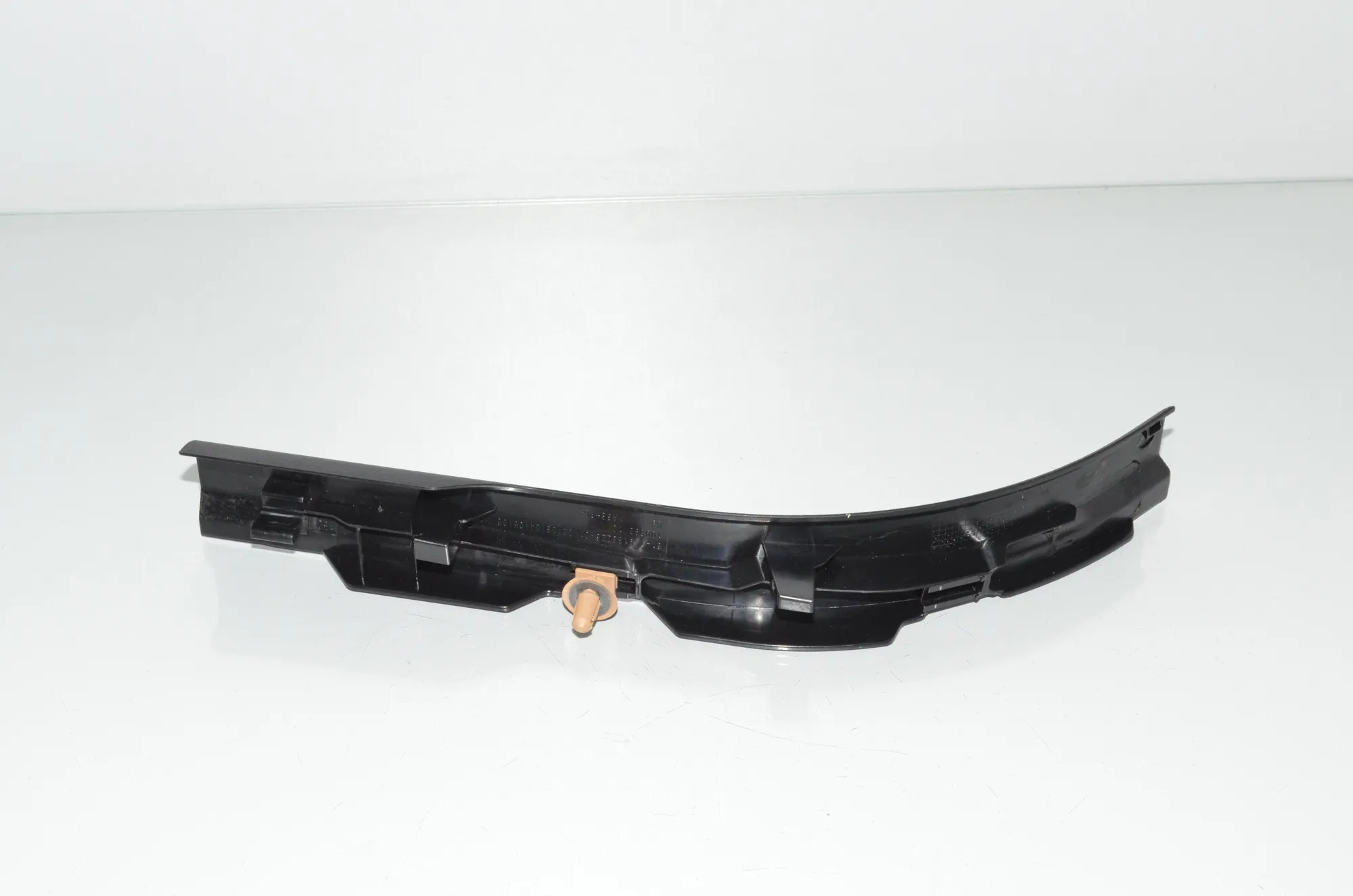 Rear Right Interior Step Trim – OEM 9138226 · BMW X6 (E71, E72) xDrive 50 i 2009 – 4